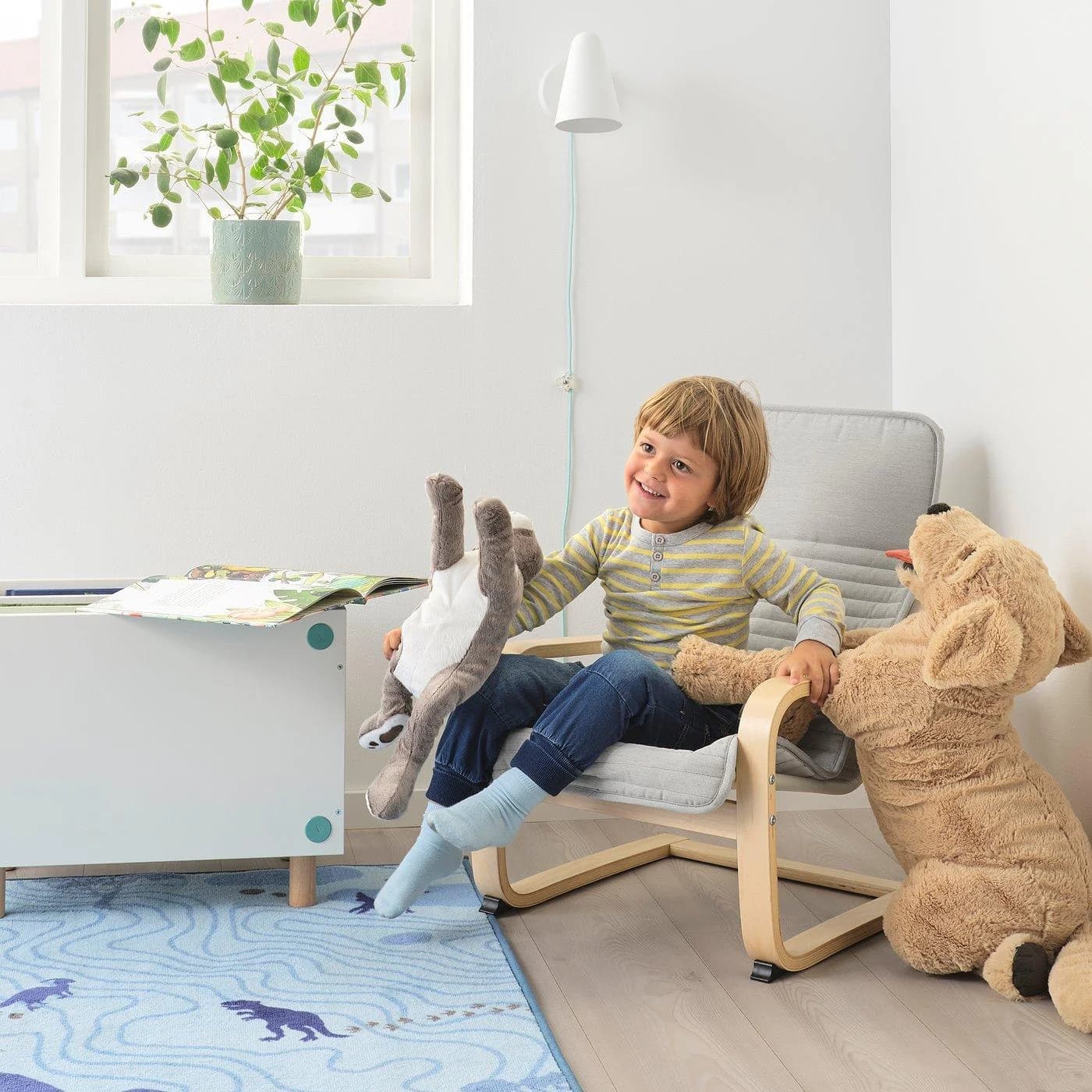 IKEA POÄNG Kindersessel Birkenfurnier Knisa Hellbeige