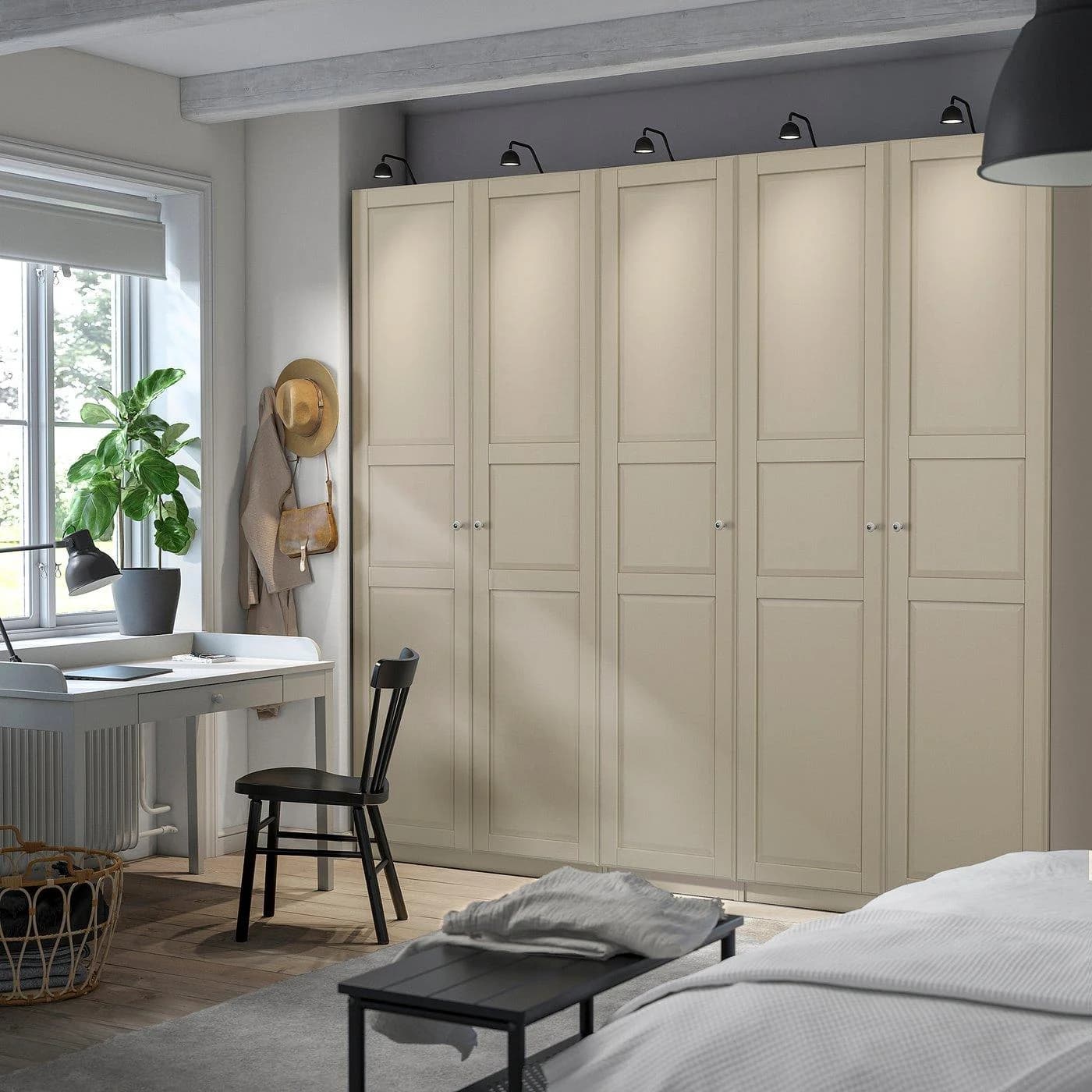 IKEA PAX / TYSSEDAL Schrankkombination graubeige 250x60x236 cm