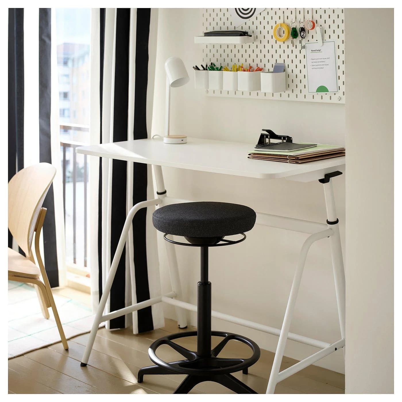 IKEA SLÅNHÖSTMAL Gardinenschals 2er Set Schwarz/Weiß Streifen mit Ösen