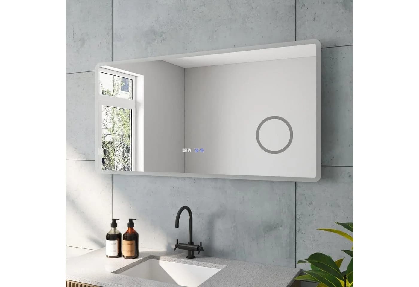 AQUABATOS LED-Badspiegel mit Digitaluhr und Kosmetikspiegel silber