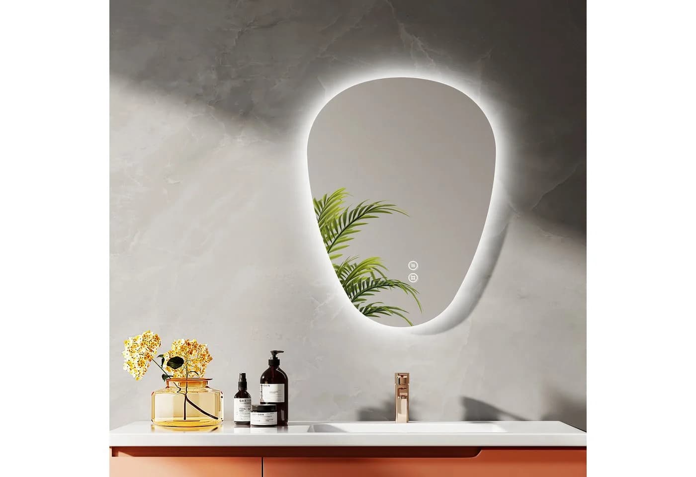 EMKE Badspiegel mit LED-Beleuchtung Asymmetrisch Tropfenform