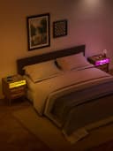 FiveWillowise Nachttisch 2er Set Braun Rattan mit LED und Steckdosen Bild 4