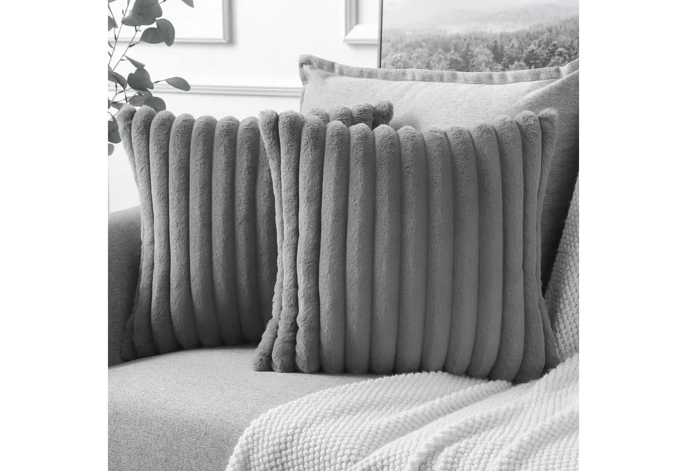 MODFU Kissenbezug 2er Set Grau Kunstfell Cord Design