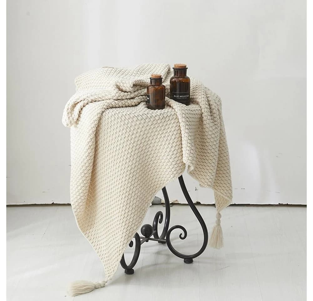 BTTO Kuscheldecke Gestrickt Beige mit Quasten