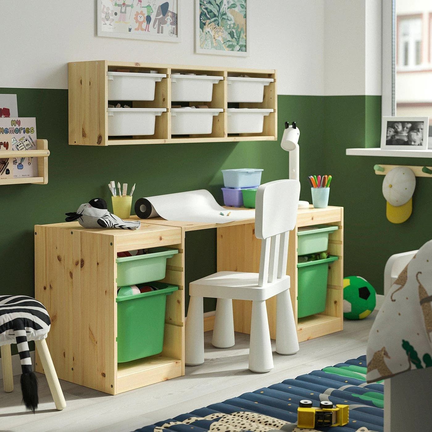 IKEA TROFAST Schreibtisch mit Boxen Kiefernholz Hellgrün/Weiß