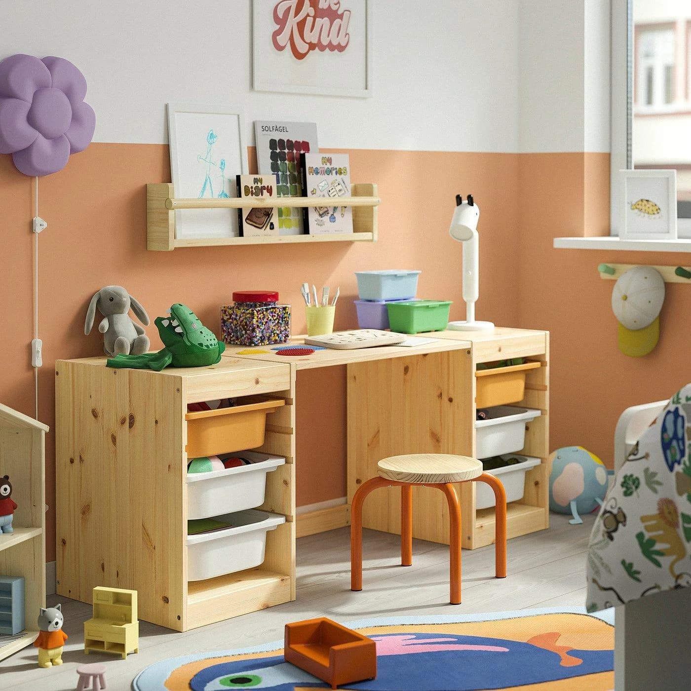 IKEA TROFAST Schreibtisch mit Boxen Kiefer Orange/Weiß