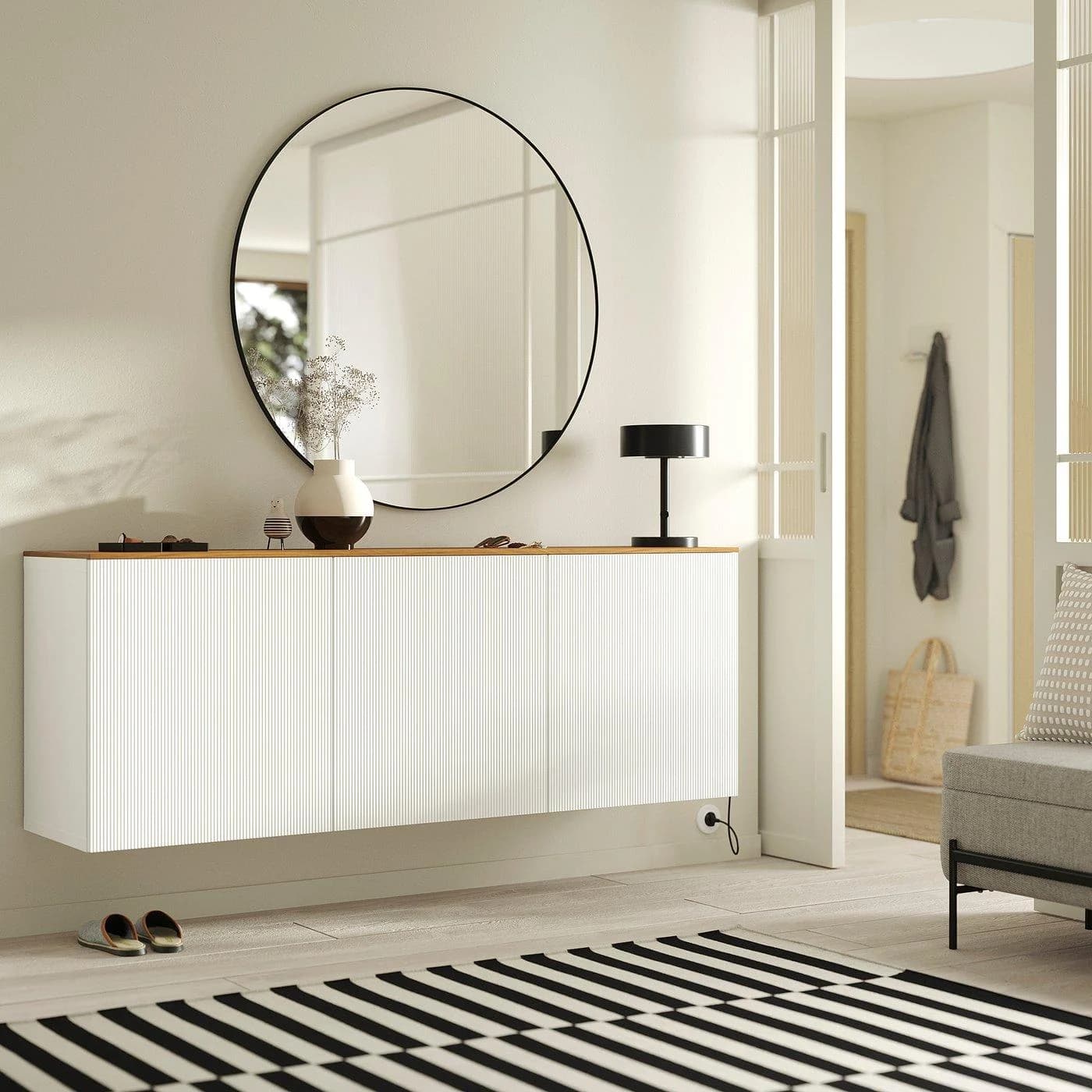 IKEA BESTÅ Schrankkombination für Wandmontage Weiß Nussbaumnachbildung