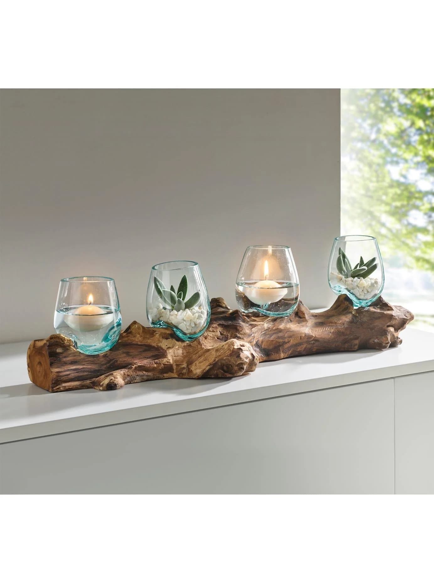 HEINE HOME Kerzenhalter aus Albasiaholz mit 4 Glaseinsätzen