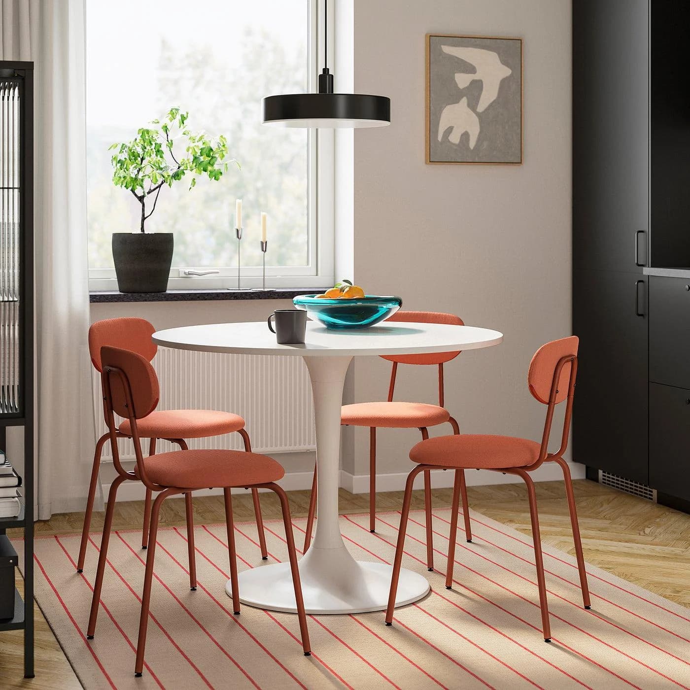 IKEA DOCKSTA / SANDSBERG Esstisch und 4 Stühle Weiß/Rotbraun Stapelbar