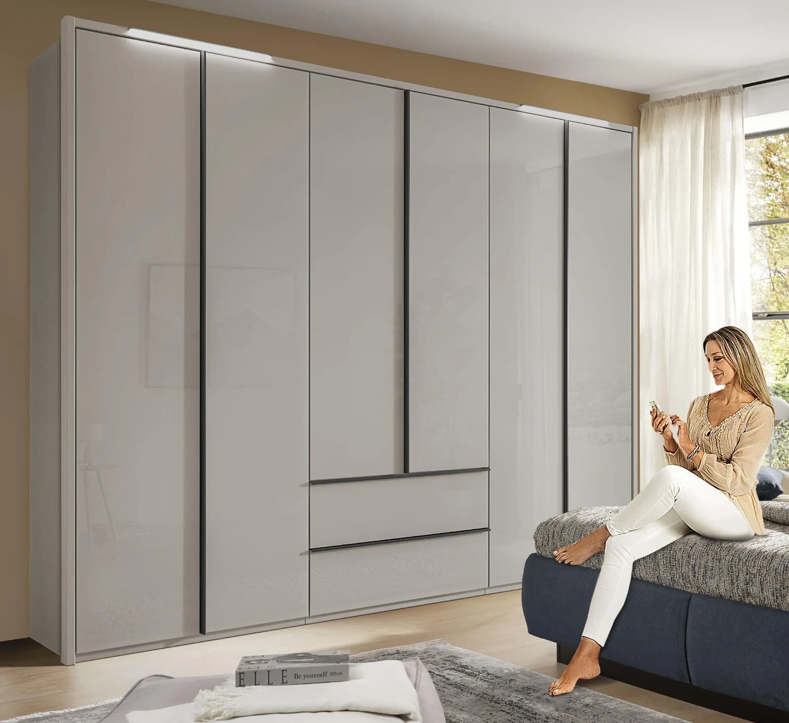Rolf Weber Kleiderschrank WILSTEDT Grau Glasfronten 300 cm