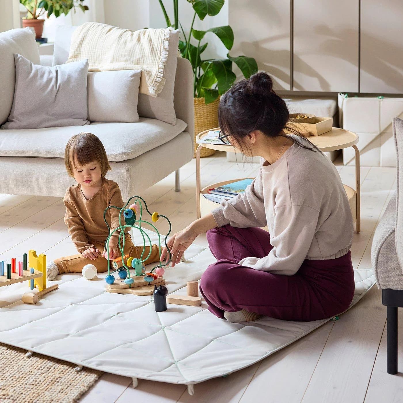 IKEA GREJSIMOJS Faltbare Spielmatte/Box Beige