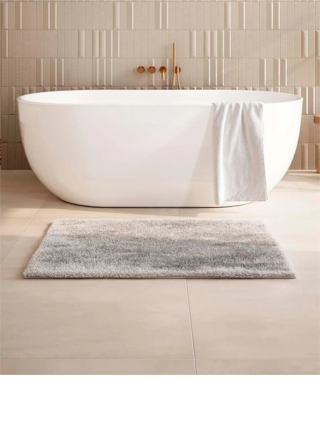 GRUND Badematte Blattmuster Silber Grau 60x100 cm