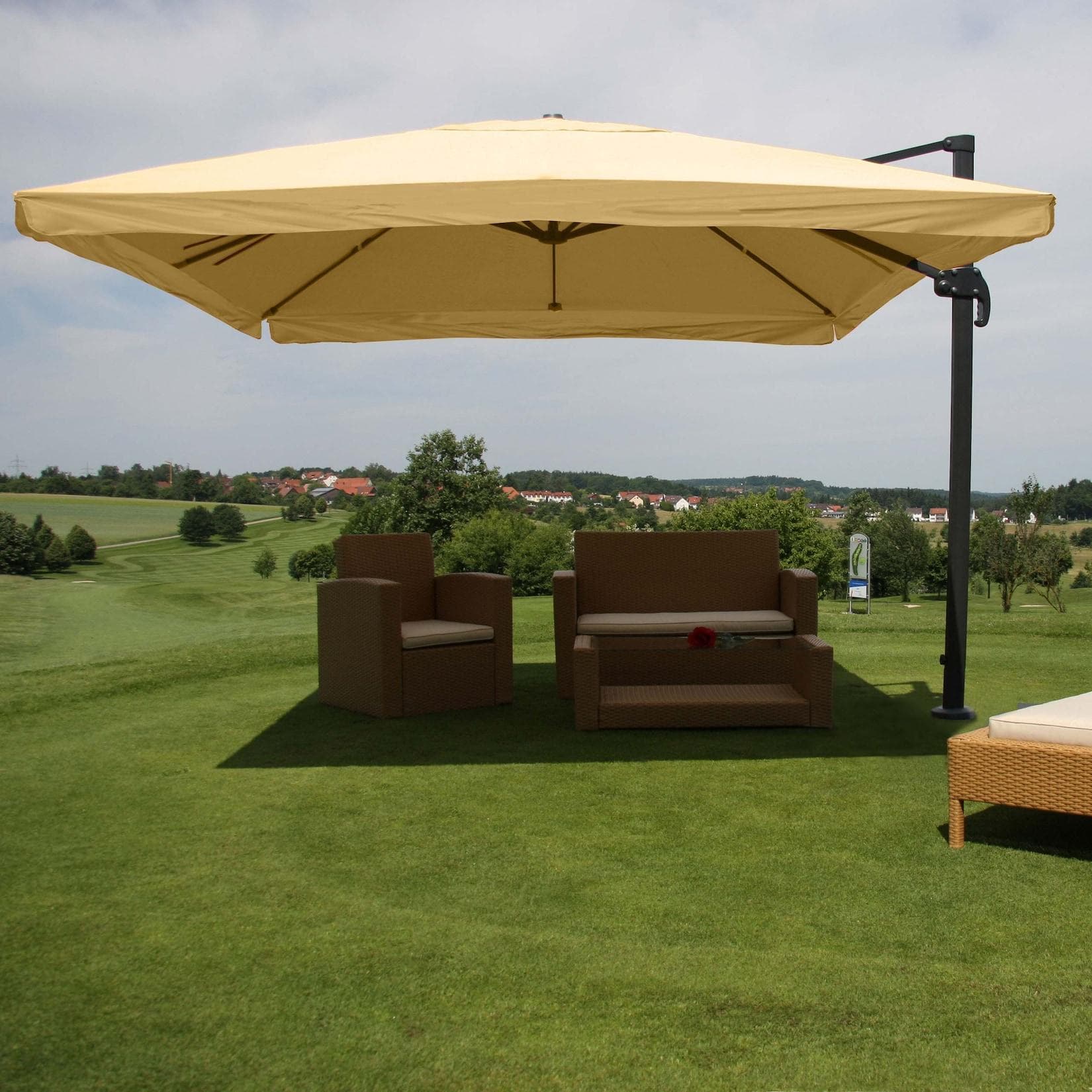 Gastronomie-Ampelschirm MCW-A96 3,5x3,5m Polyester/Alu 25kg Creme