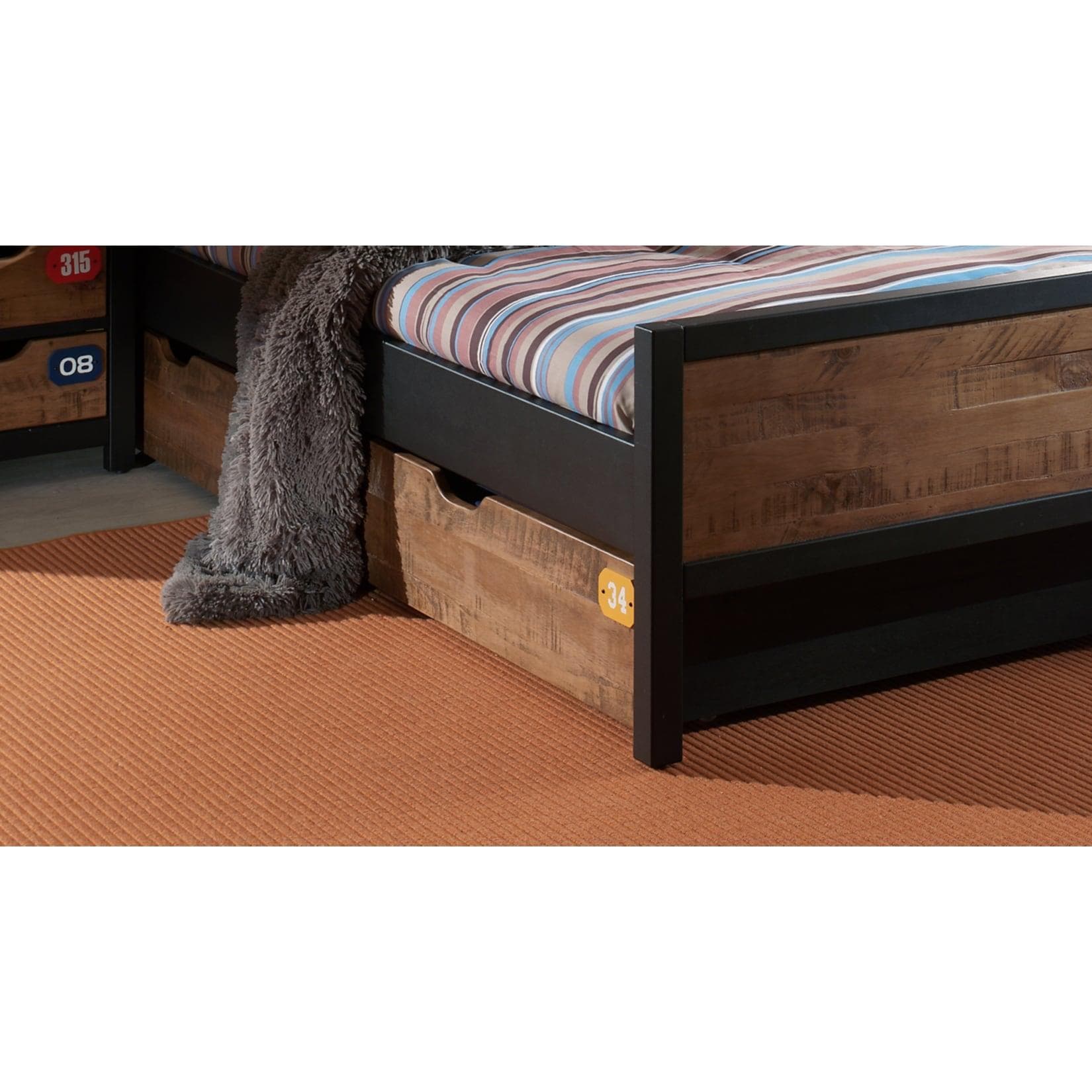 Bettschubkasten aus Kiefer und MDF