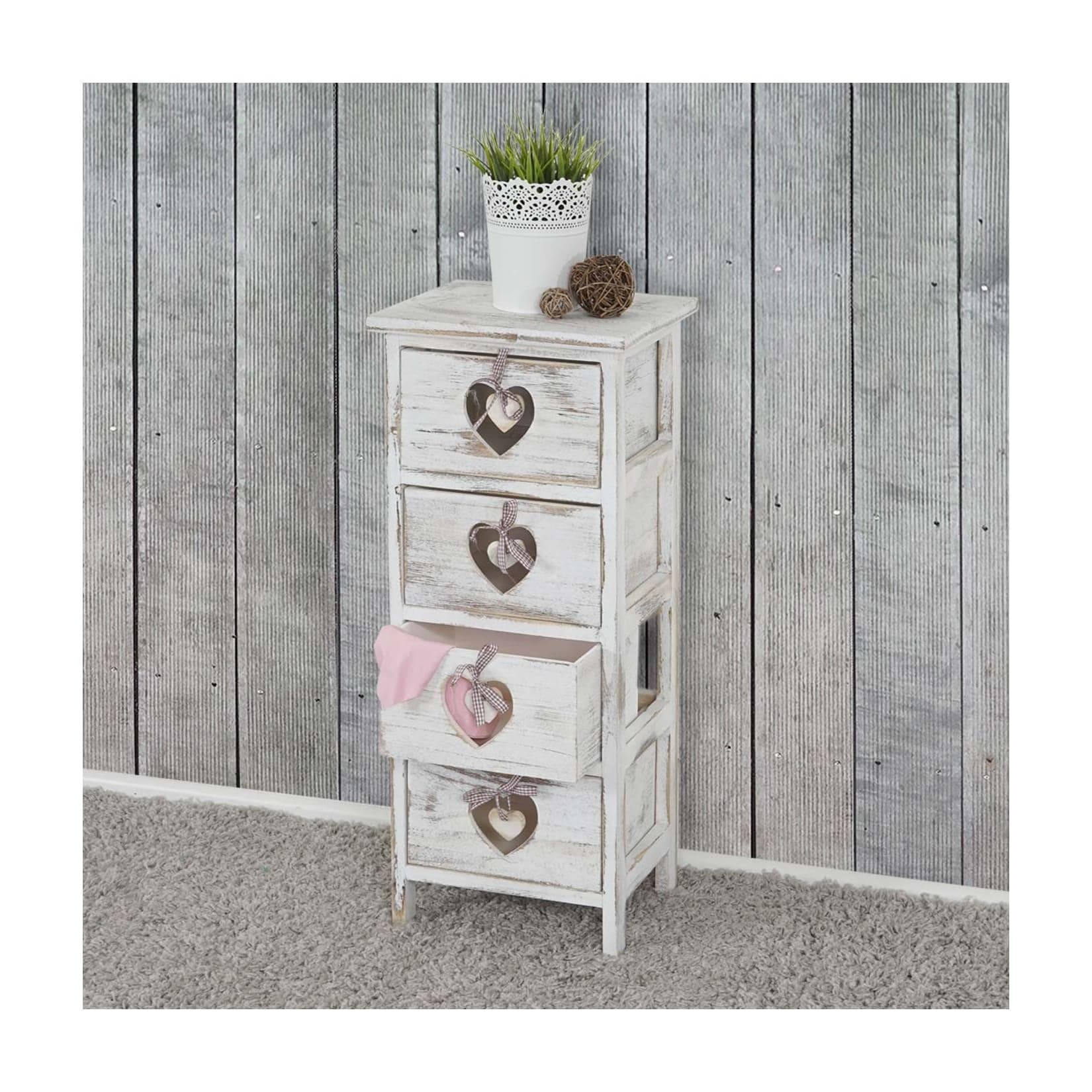 Kommode mit aufwendigen Herz Ornamenten und 4 Schubladen