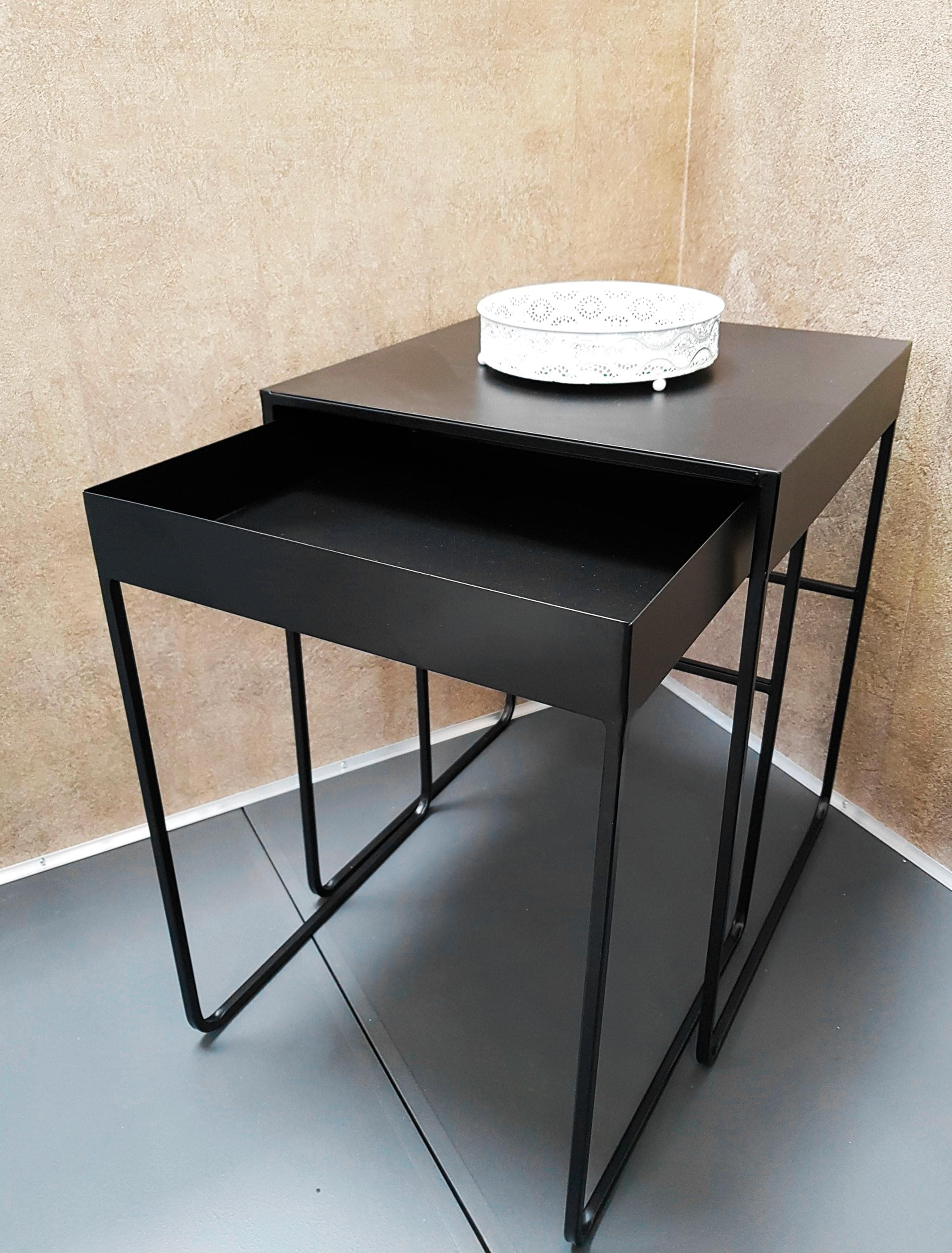 Schwarzes Beistelltisch-Set aus Metall - 2er Set