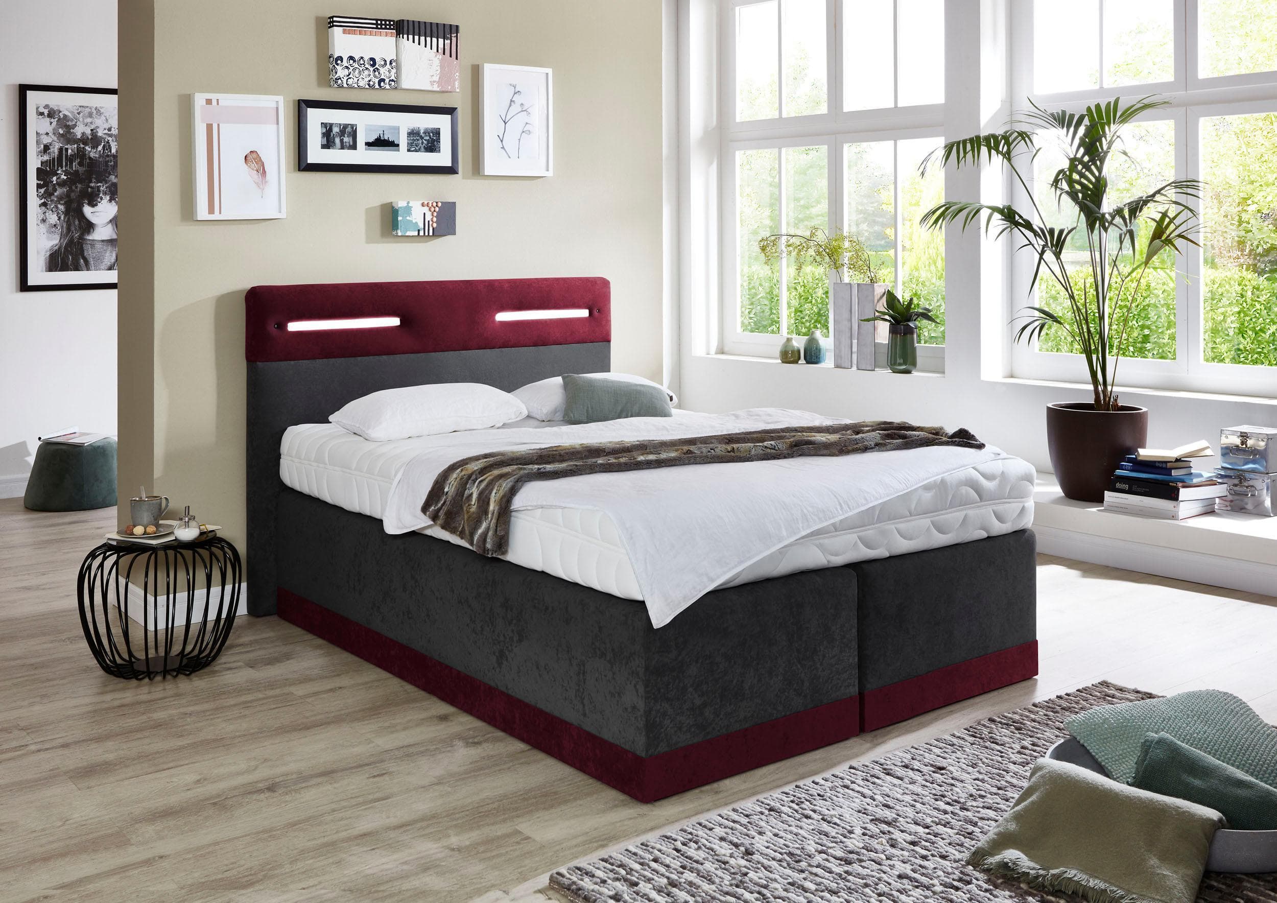 Westfalia Schlafkomfort Boxspringbett mit LED-Beleuchtung Bordeaux/Anthrazit