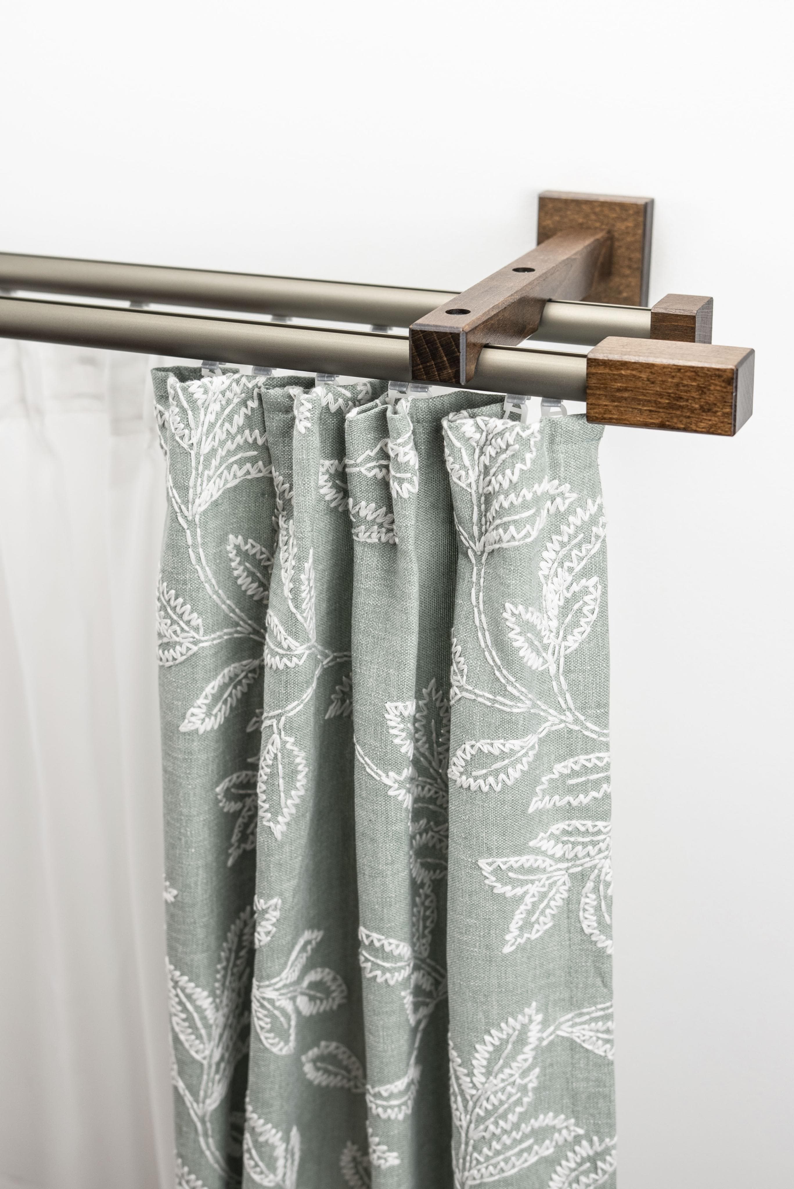 GARESA Innenlaufgarnitur 2-läufig Chrom/Nussbaum 370cm