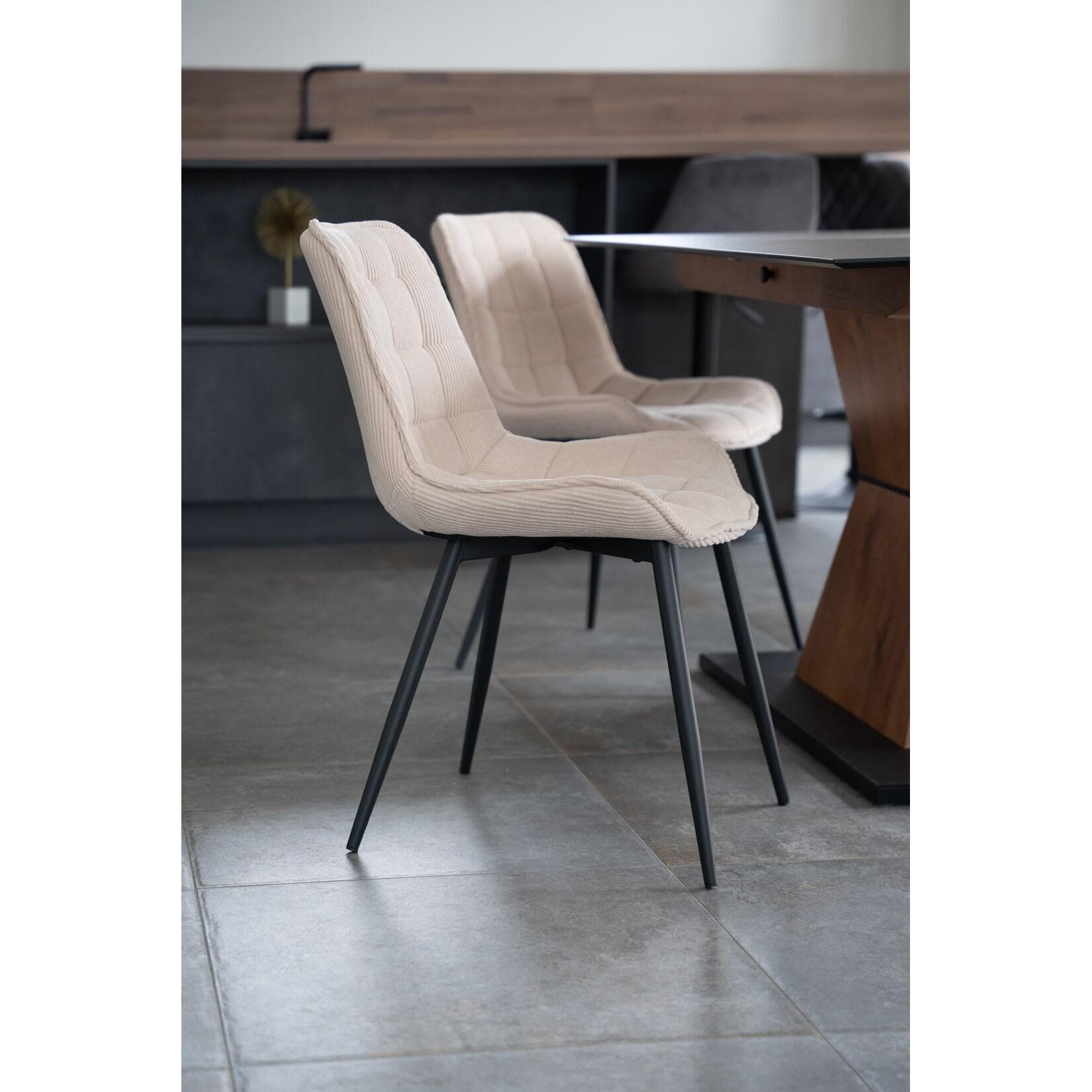 Polsterstühle Set - Metallgestell & Komfort für Ihr Esszimmer