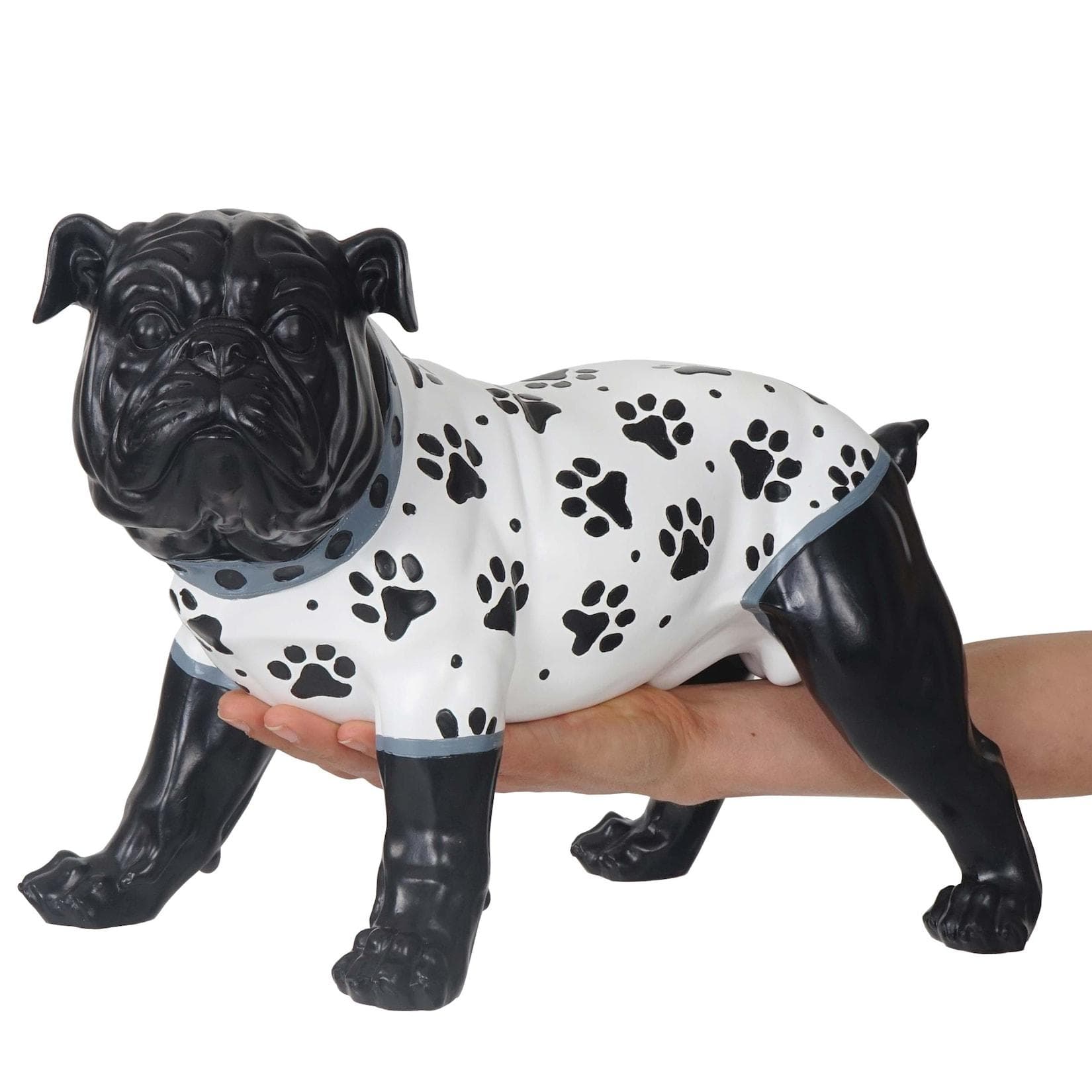 MCW Deko Figur Hund 24cm Polyresin Bulldogge handbemalt mit Jäckchen