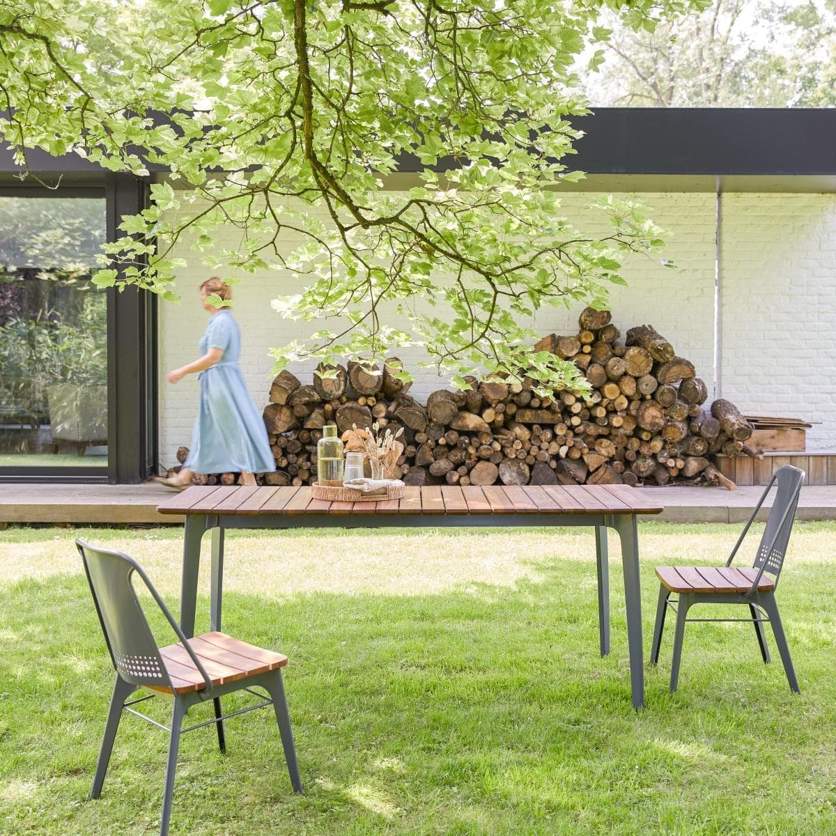 Tikamoon Outdoor Tisch Teak Metall Toscane Grau 6/8 Pers.