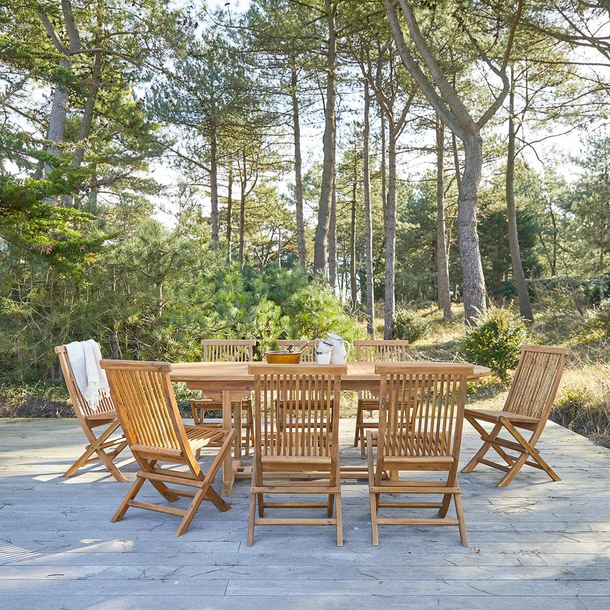 Tikamoon Ovale Outdoor Sitzgruppe Capri 8 aus Akazienholz