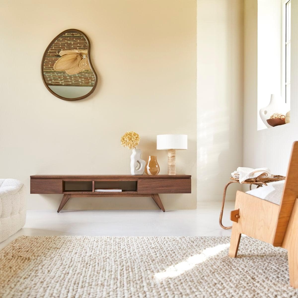 Tikamoon TV-Schrank Esmée 180 cm Nussbaumholz