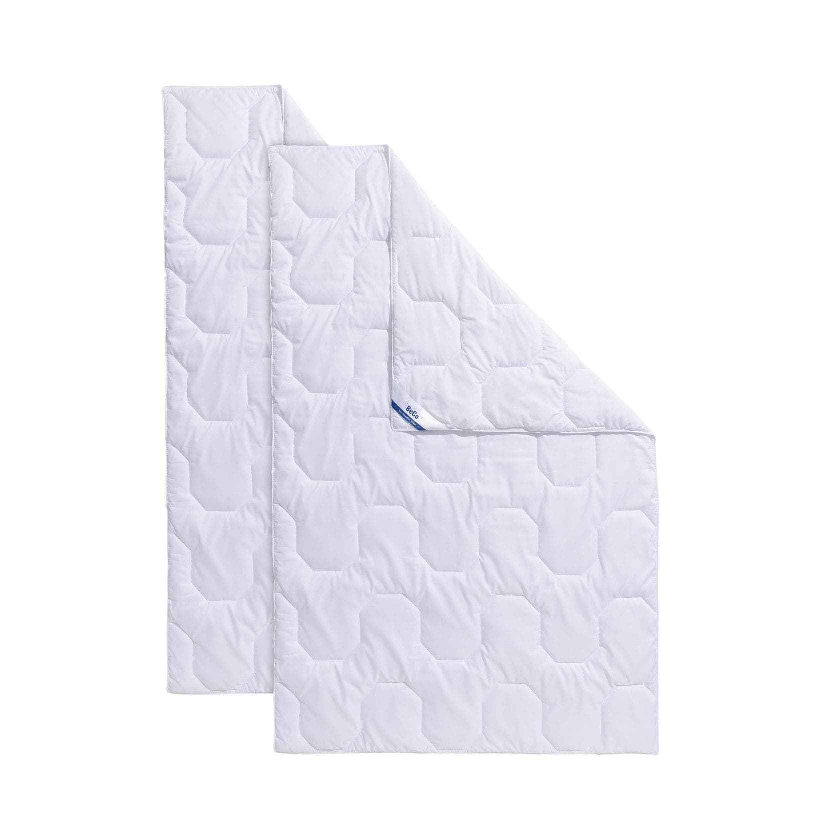 Beco Microfaserbettdecke 2 für 1: Sommer & Winter - Gratis Leichtdecke