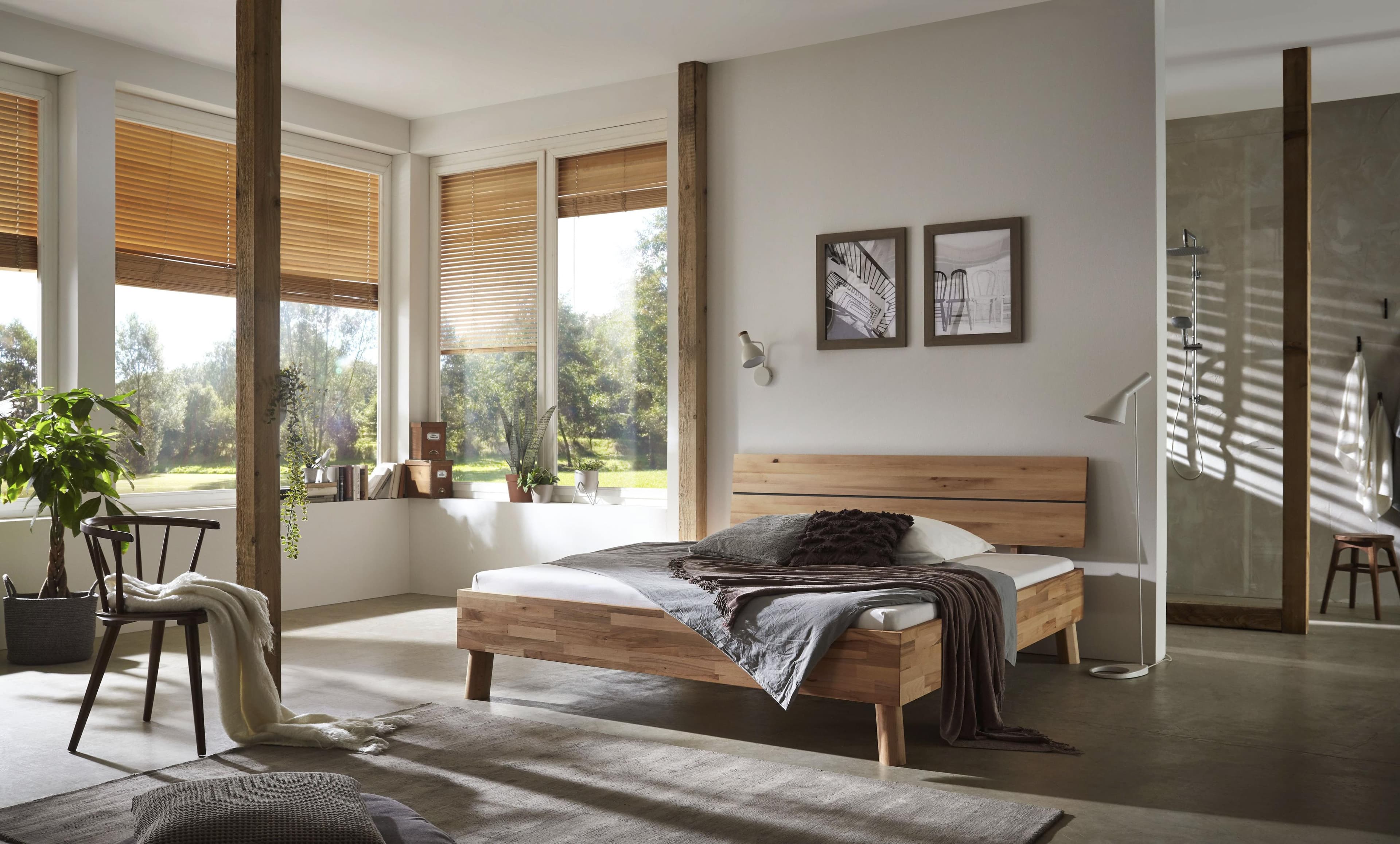 HOME AFFAIRE Chavot I Massivholzbett Kernbuche Beige