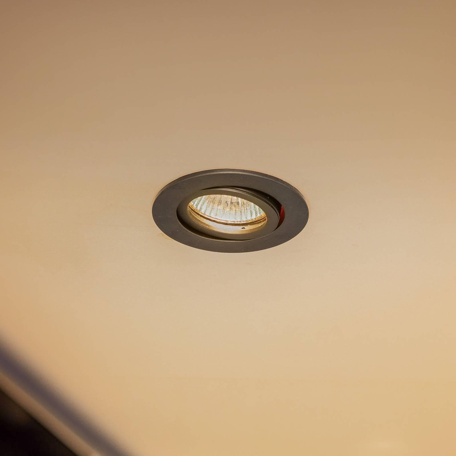 BRUMBERG Loop-R Gehäuse für Einbaustrahler Schwarz