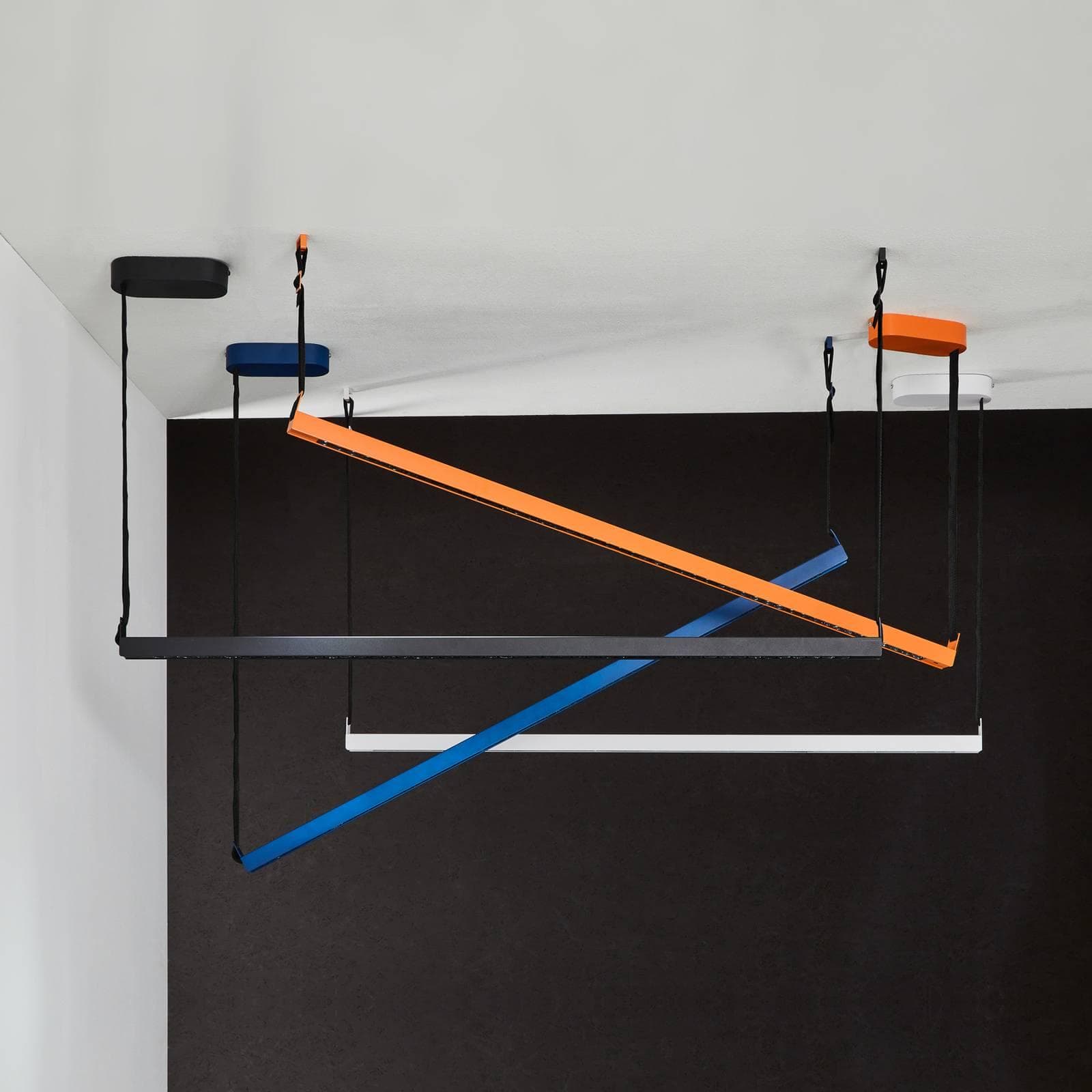 LOOM DESIGN LED-Hängeleuchte Belto Weiß Gestensteuerung