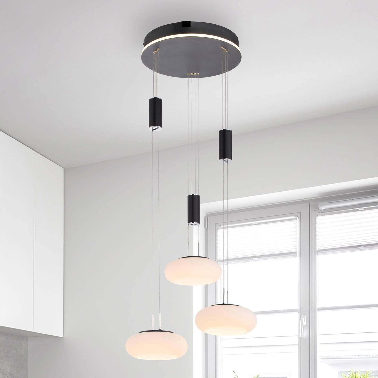 PAUL NEUHAUS Q ETIENNE LED Pendelleuchte: Smart Home, CCT-Farbtemperaturregelung, RGB-Farbwechsel