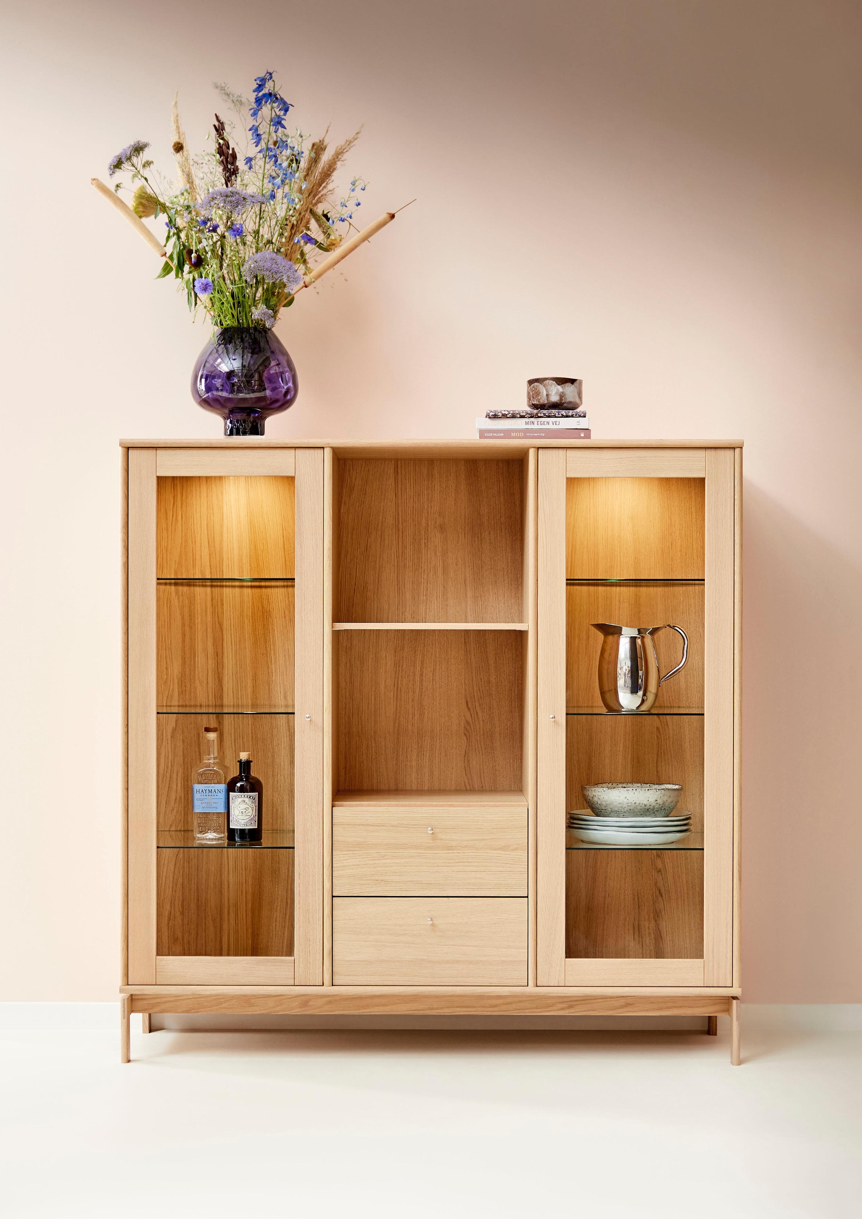 Vitrine HAMMEL FURNITURE Mistral Glasschrank Standvitrine Beige