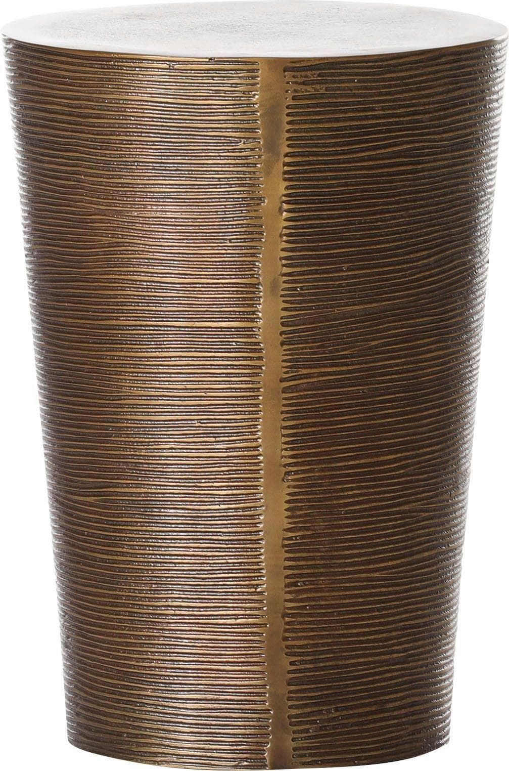 Dekorativer Beistelltisch mit eleganten Fräsungen