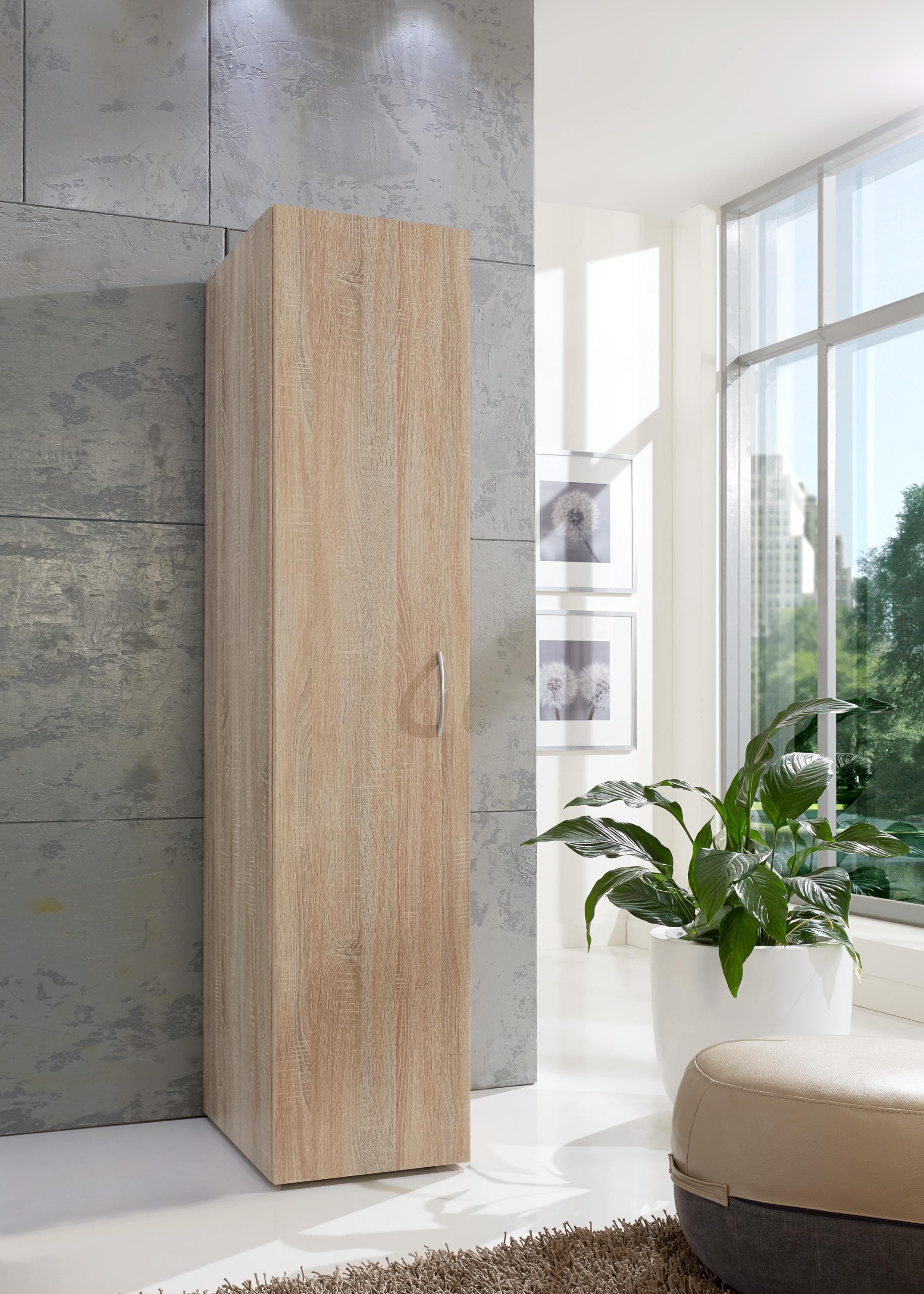 Multifunktionaler Kleiderschrank - Raumoptimierung durch clevere Aufteilung