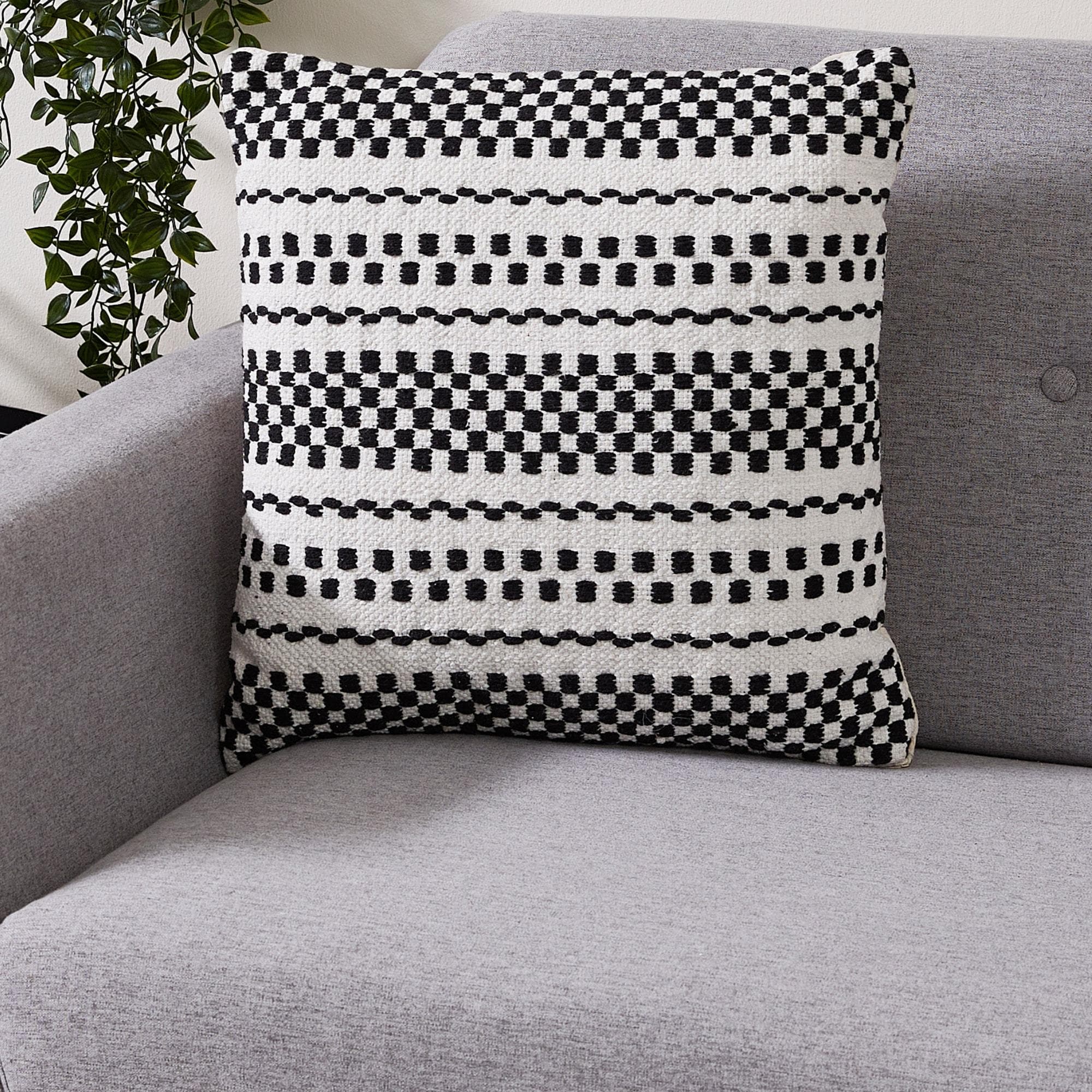 ANDIAMO Dekokissen Malena Schwarz-Weiß Ethnomuster 45x45 cm