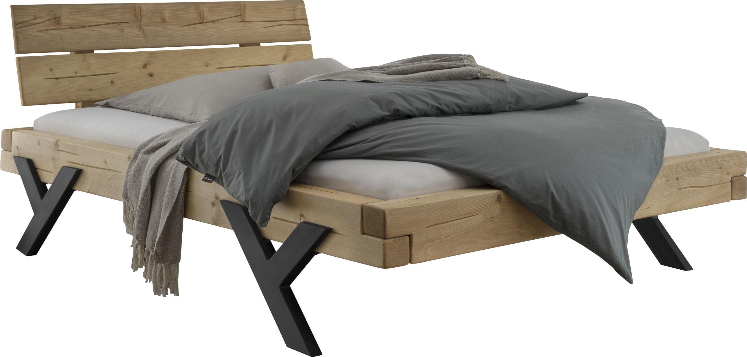 Massivholzbett mit Balkenoptik und Y-Metallbein