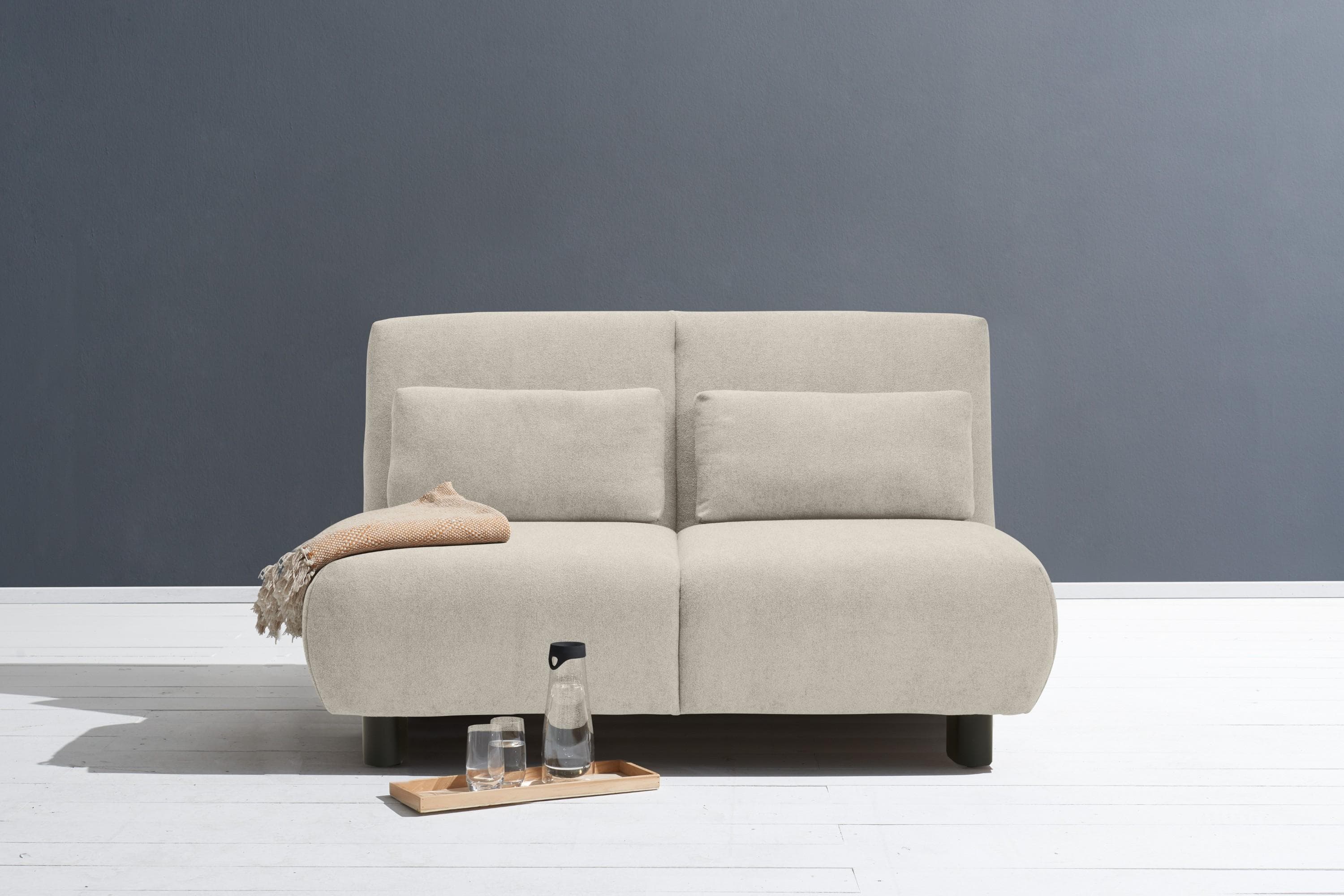 Schlafsofa ELL + ELL "Minou" Hellgrau Gel-Sandwichpolster