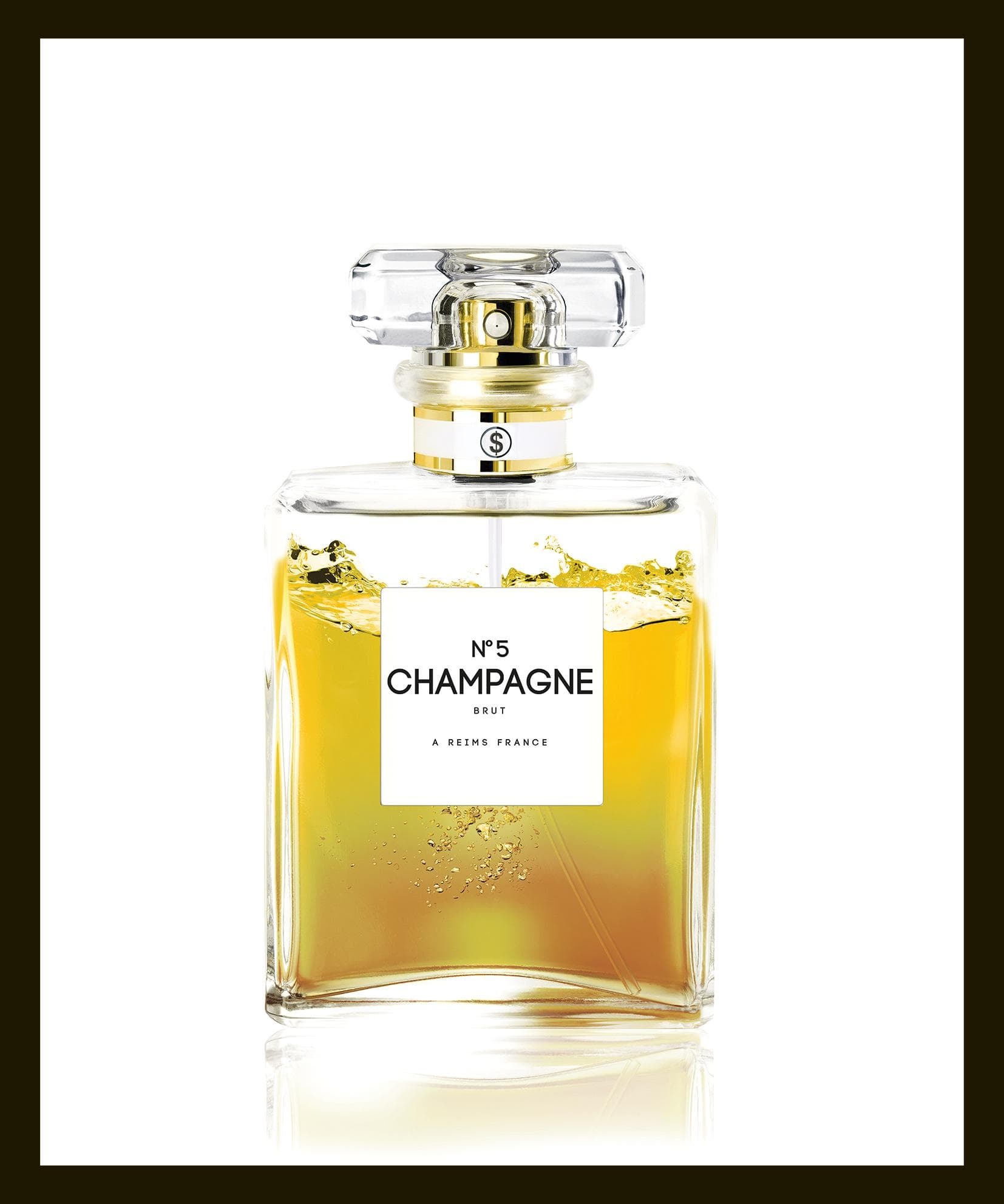 Kunstdruck Parfum Bottle von queence