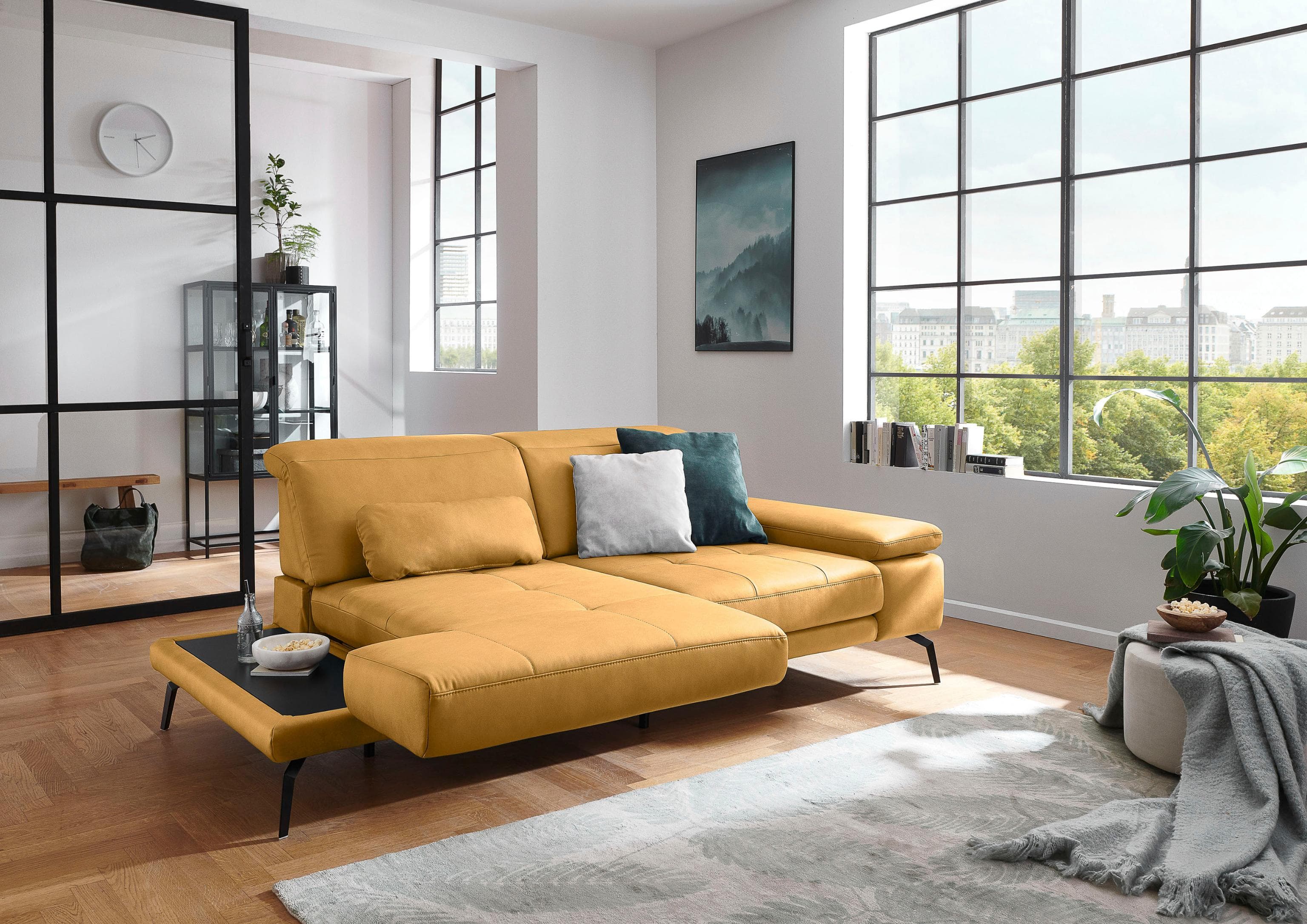 Kaltschaum-Recamiere mit verstellbarem Kopfteil & Drehsitzfunktion