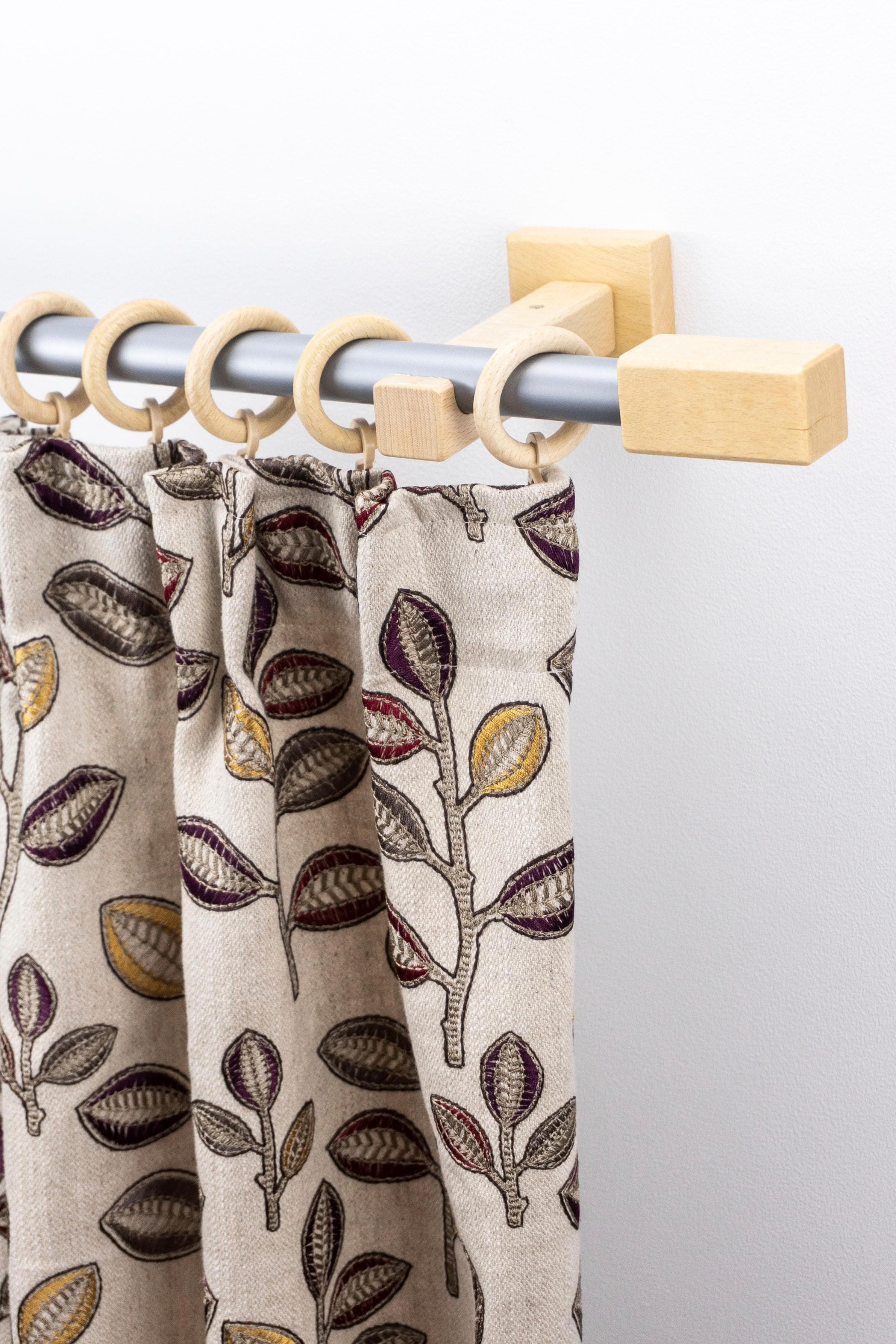 Gardinenstange GARESA "CUBUS" Beige Holzwerkstoff Metall Verlängerbar