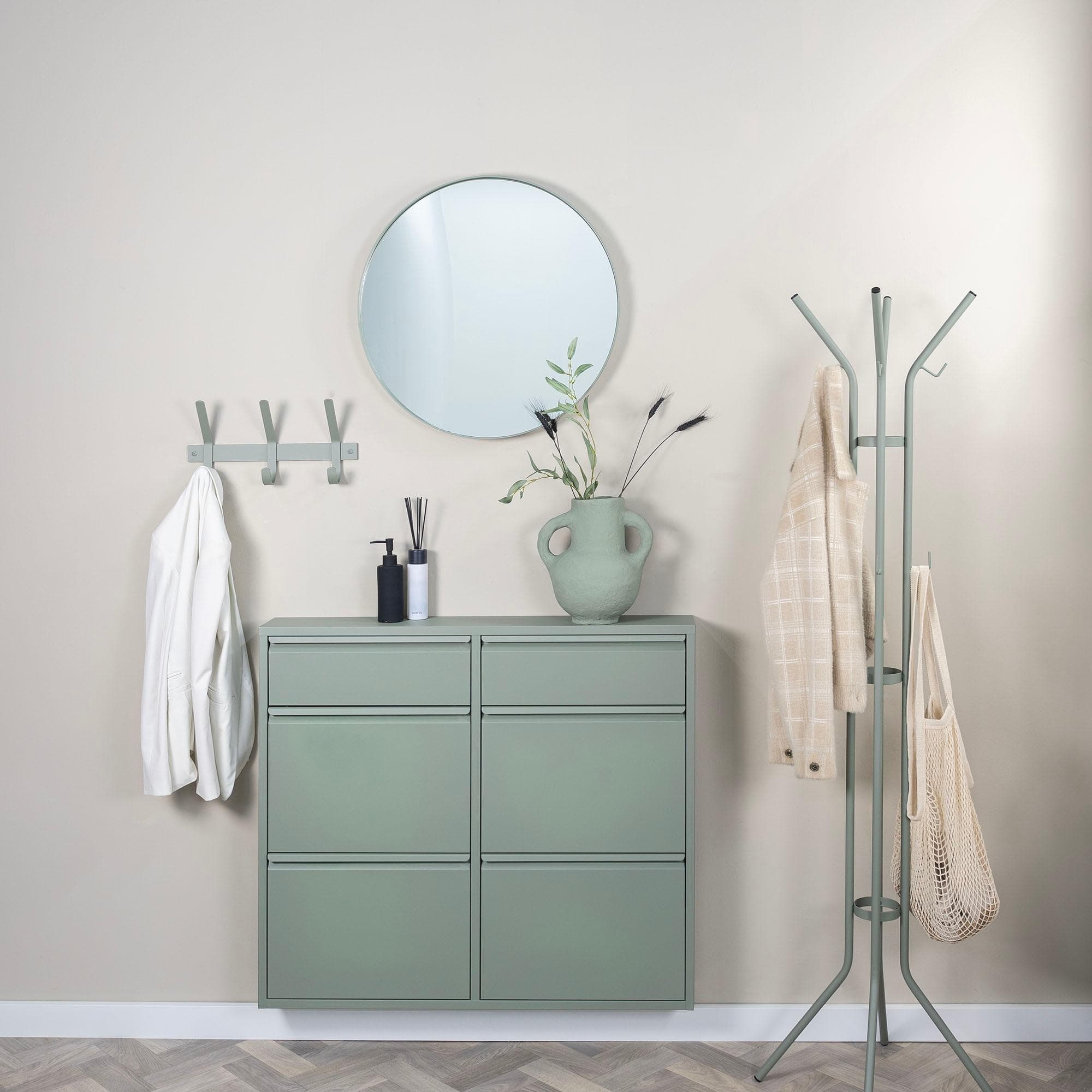 Platzsparender Garderobenständer aus Stahl mit 8 Haken und Schirmständer