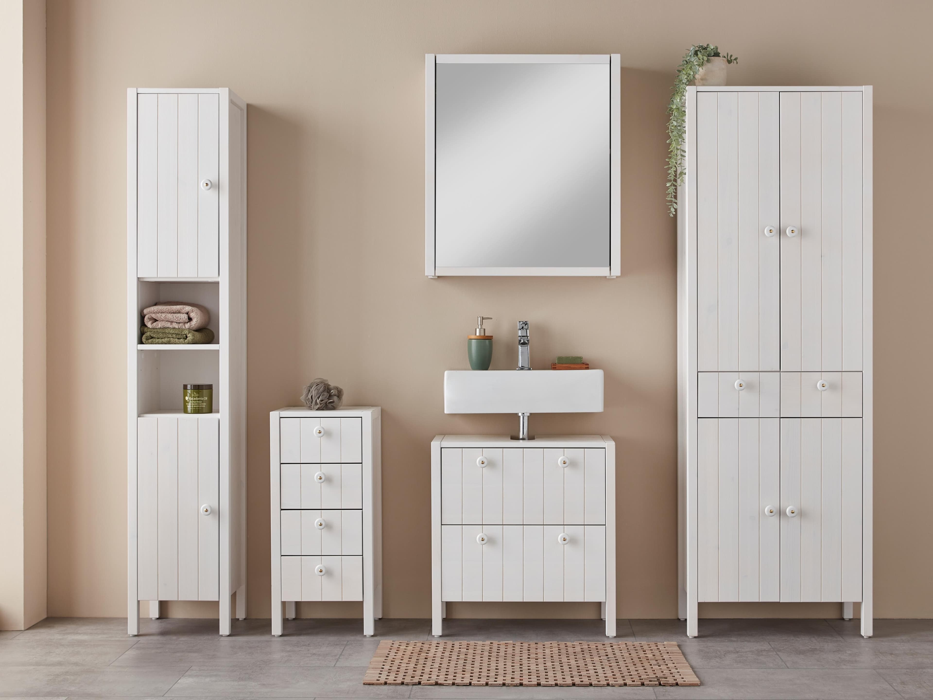 Massiver Holz-Hochschrank für Bad