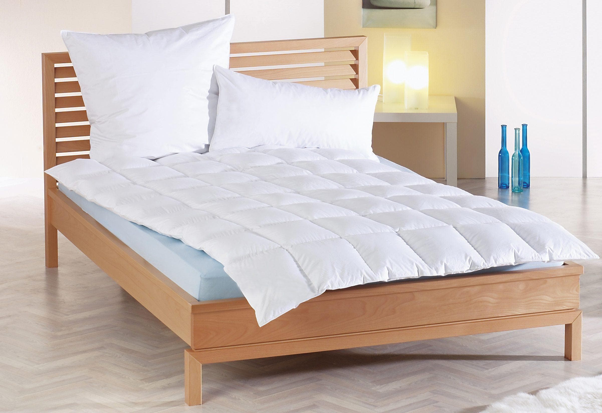 Haeussling Daunenbettdecke + Kopfkissen Kuscheltraum: Hausstaub- & Milbenbarriere