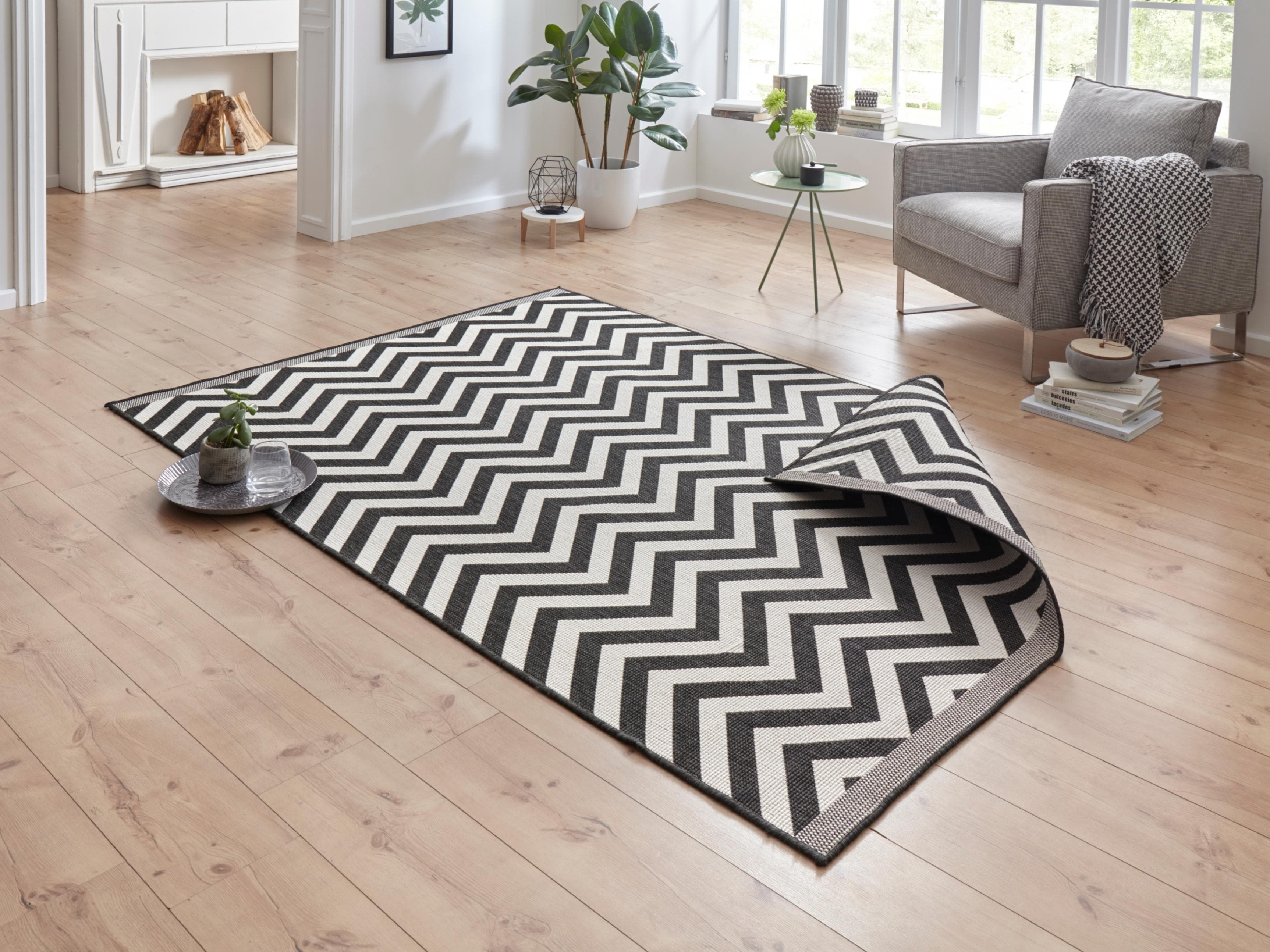 NORTHRUGS Palma Wendeteppich Schwarz Modernes Zickzack Muster