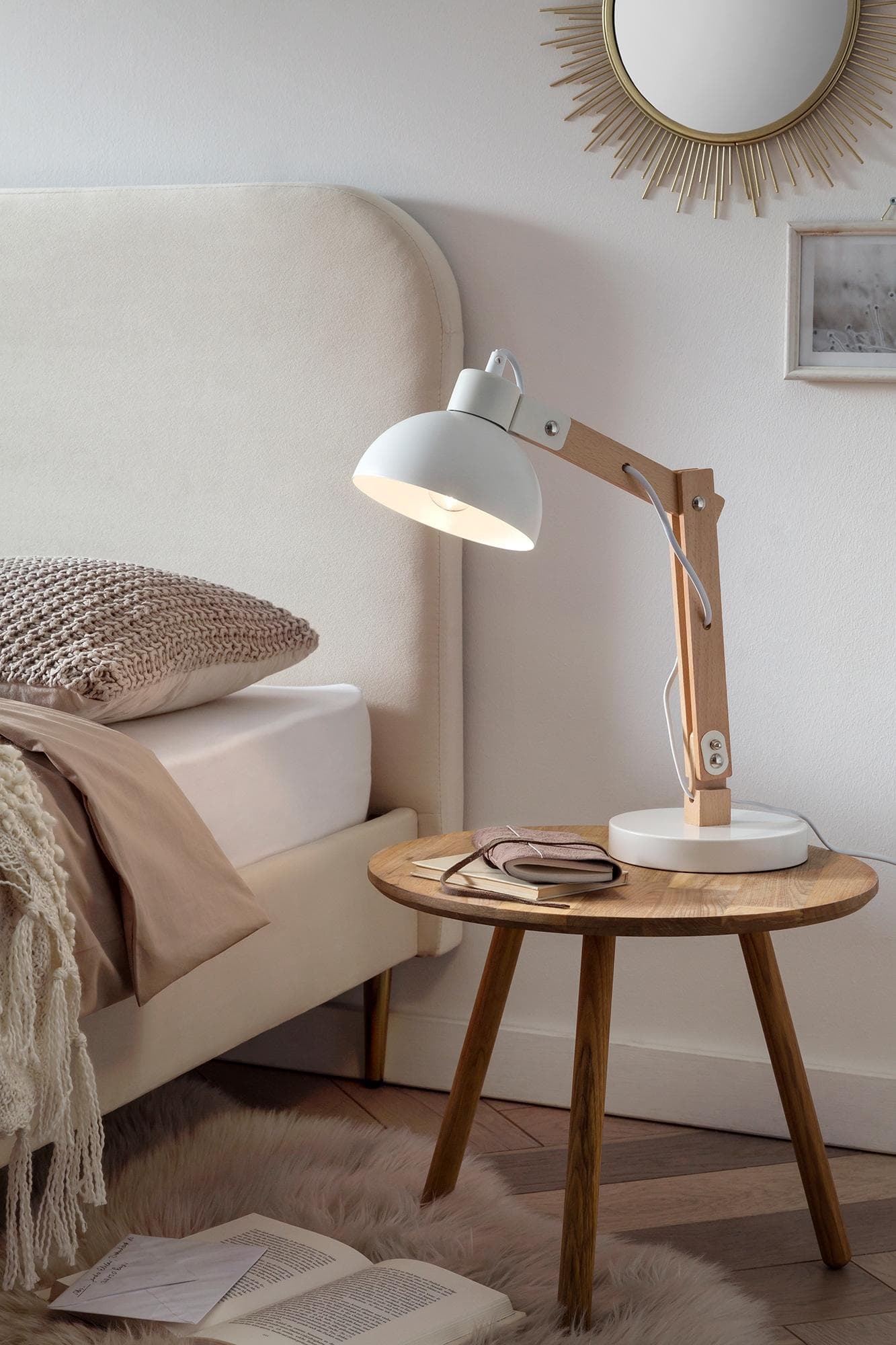 SalesFever Skjold Tischleuchte Holz Metall Gelenkarm