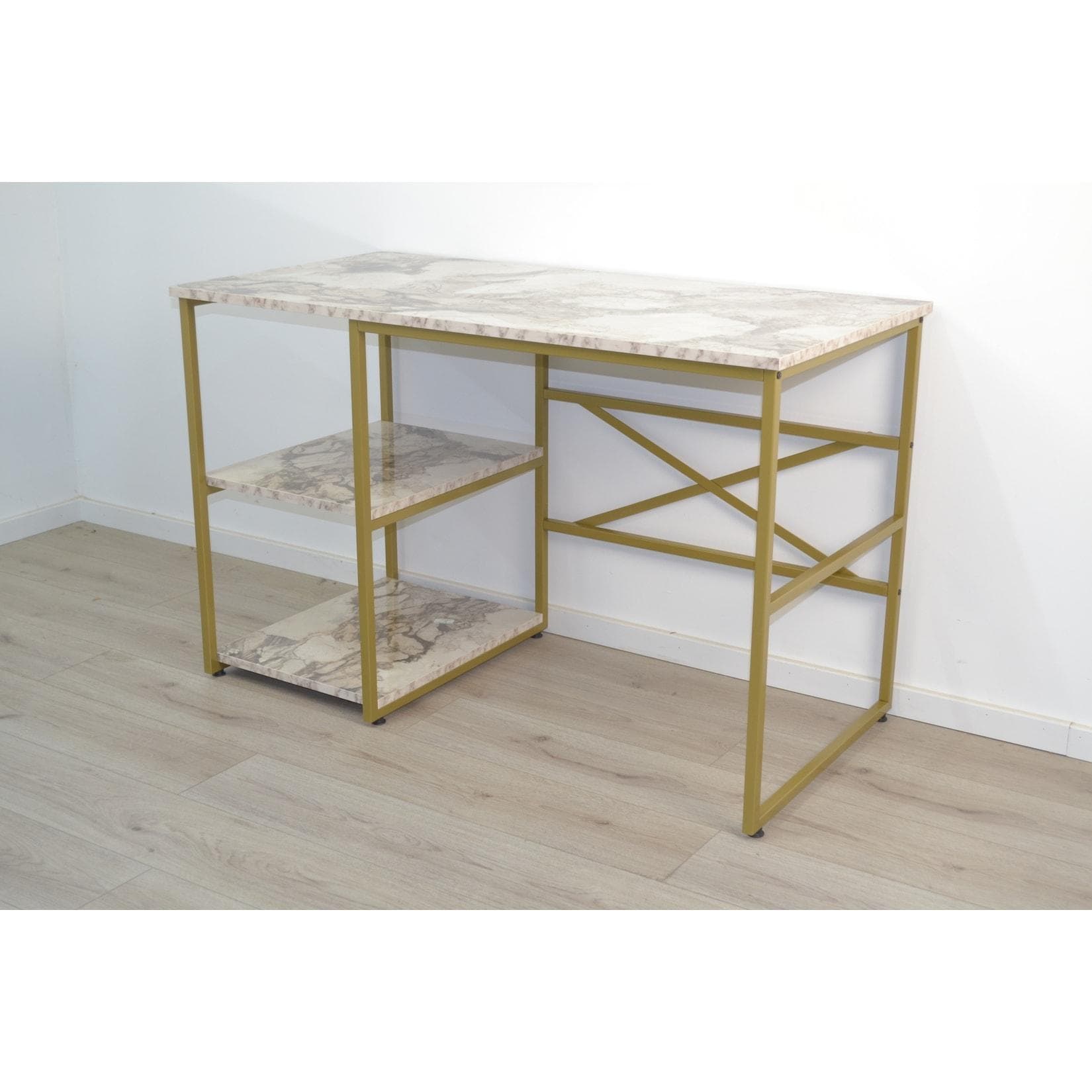 Stabile Schreibtischplatte für ergonomisches Arbeiten