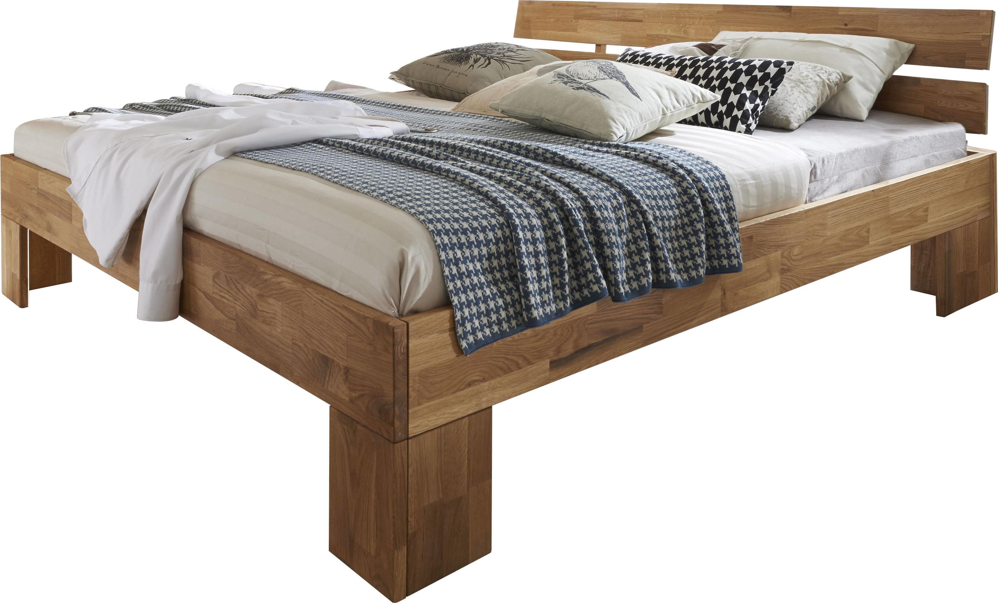 Massivholz Balkenbett aus Wildeiche