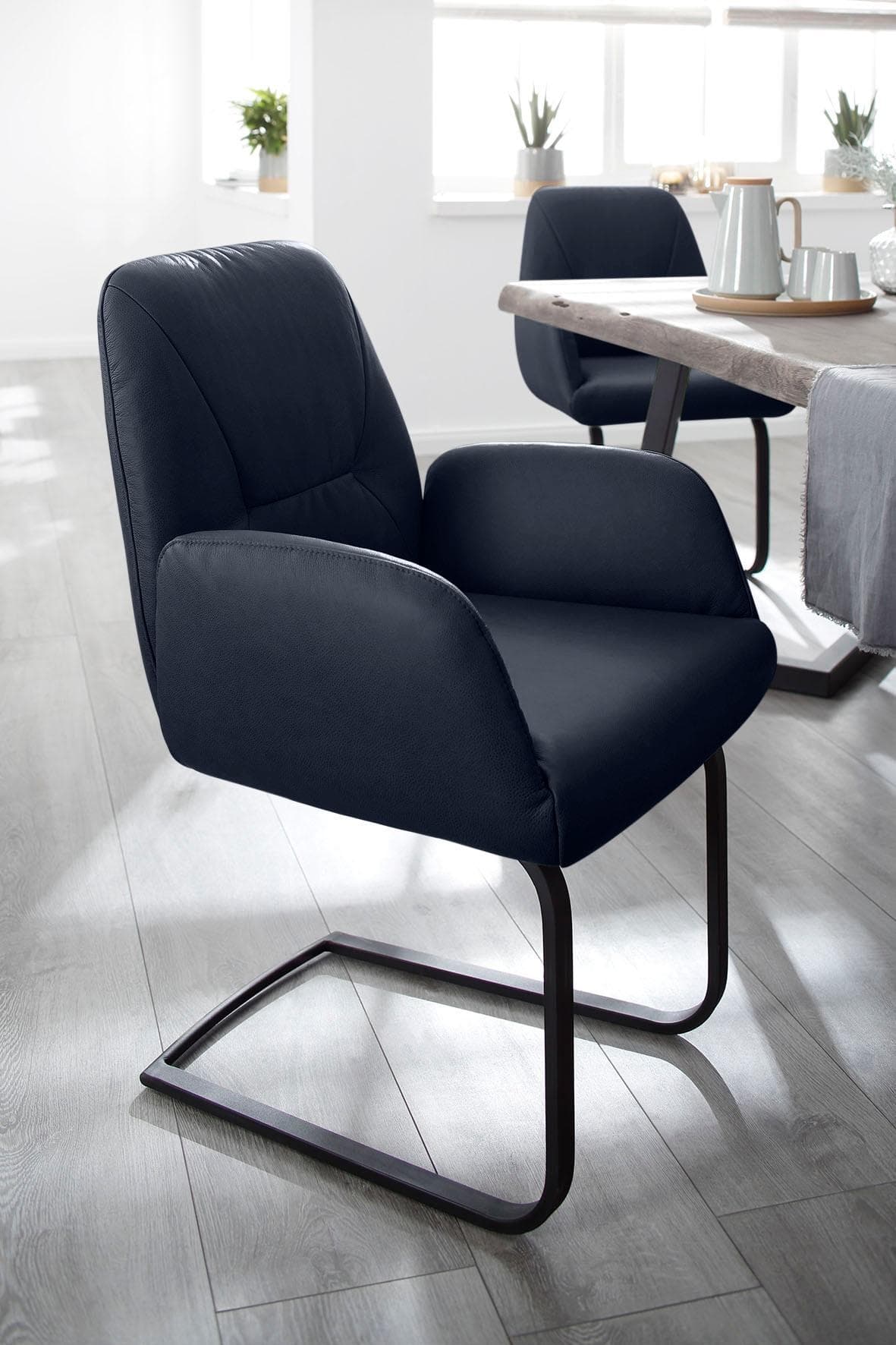 W.SCHILLIG Freischwinger ole Blau Leder Schwarz Gestell