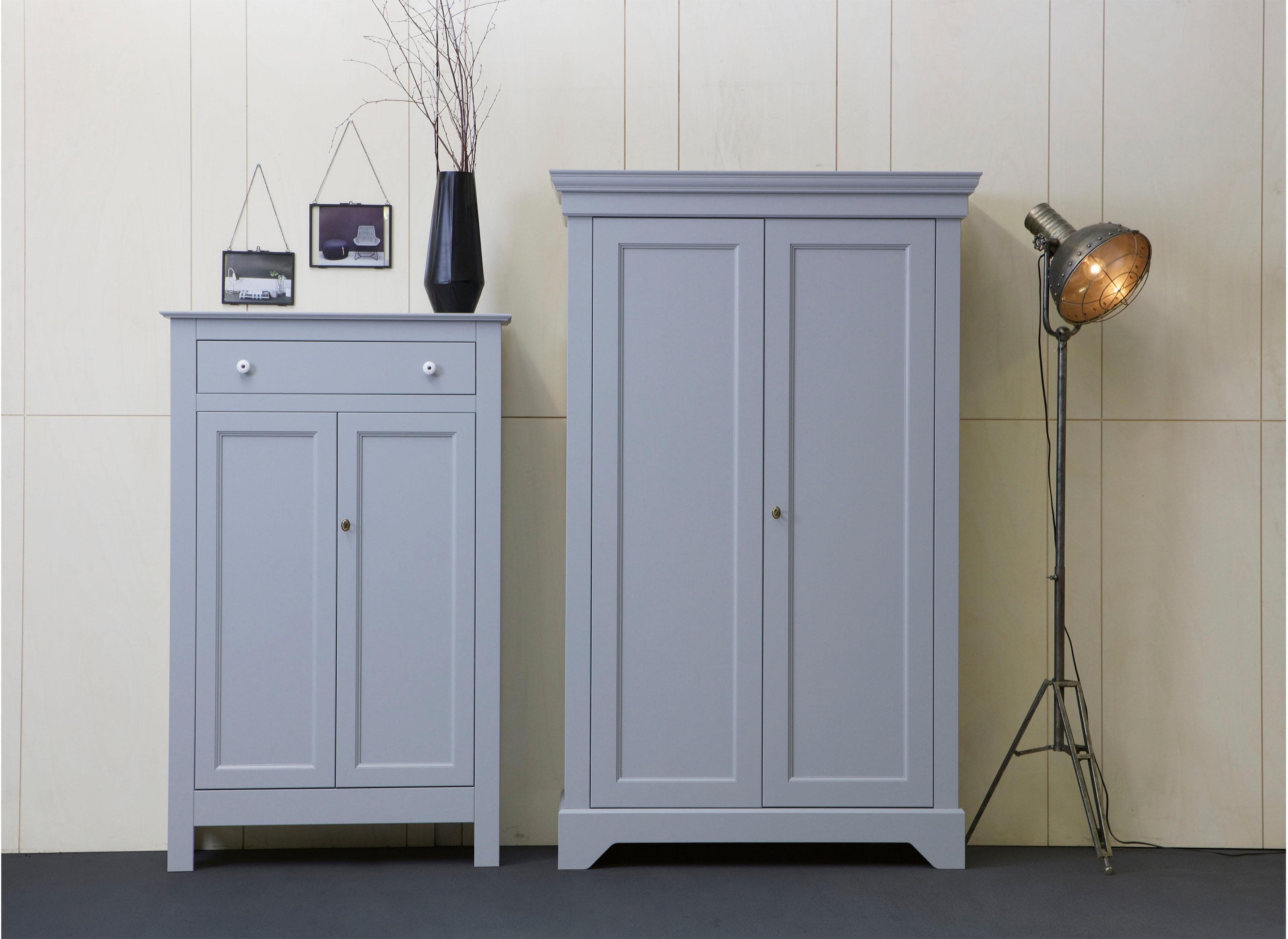 Garderobenschrank WOOOD Isabel Grau Kiefer